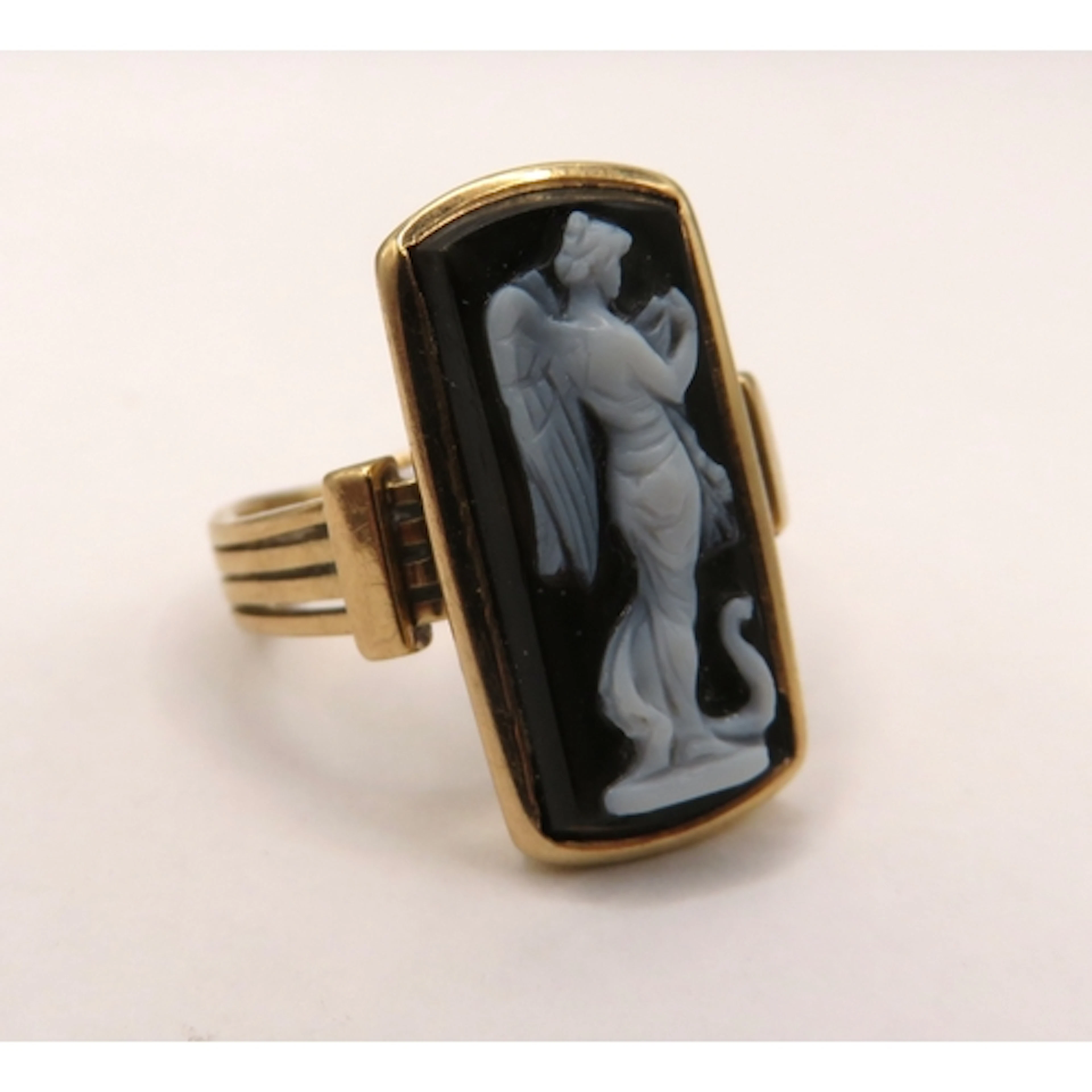 19th Century yellow gold ring set rectangular hardstone came...