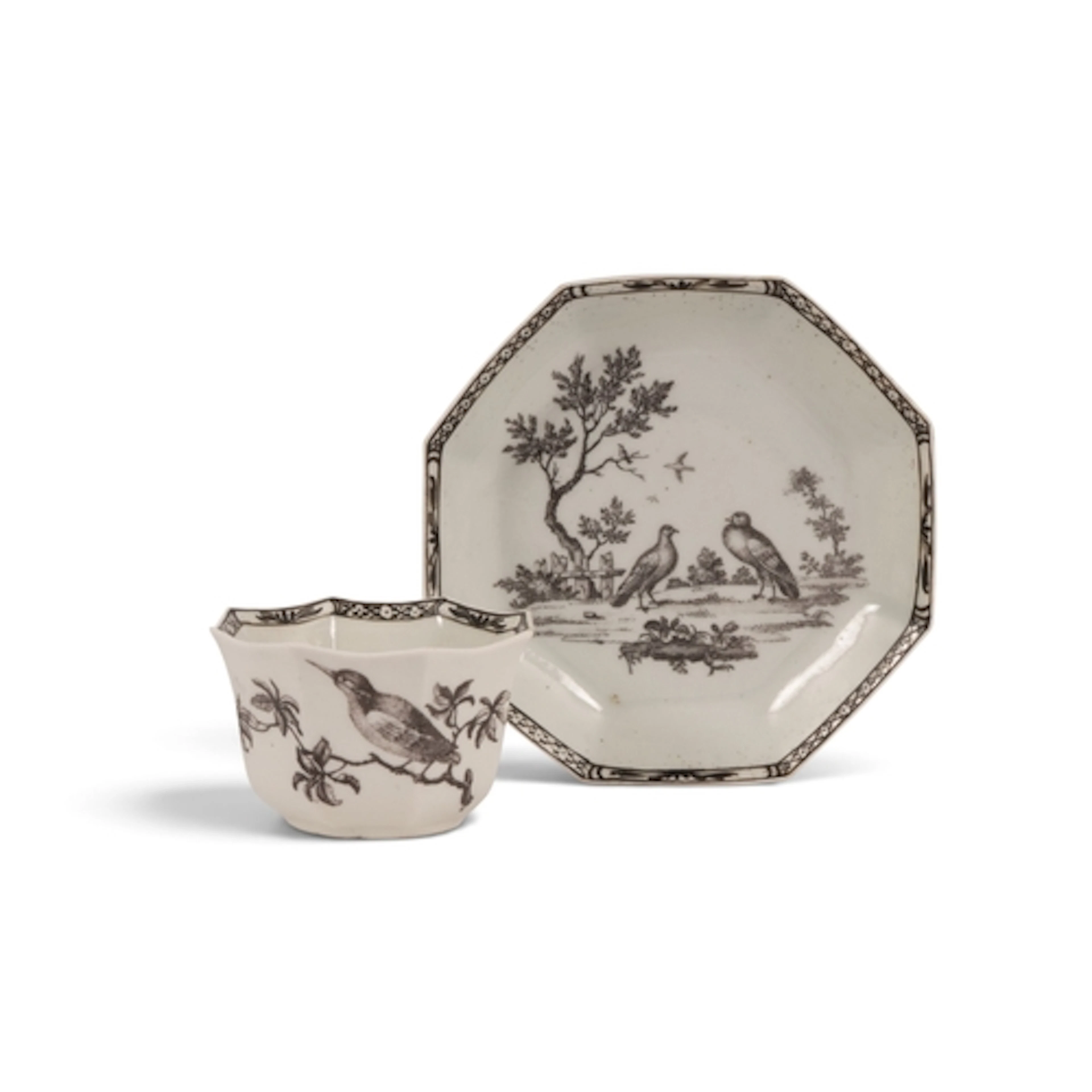 A Worcester octagonal teabowl and saucer, c.1758, printed in...