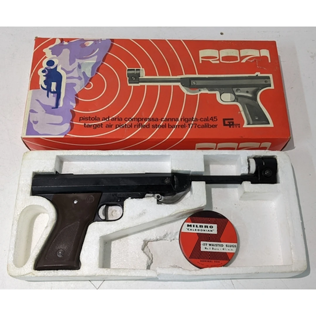 A boxed Italian R071 cal.45 air pistol Location: STAIRS If t...