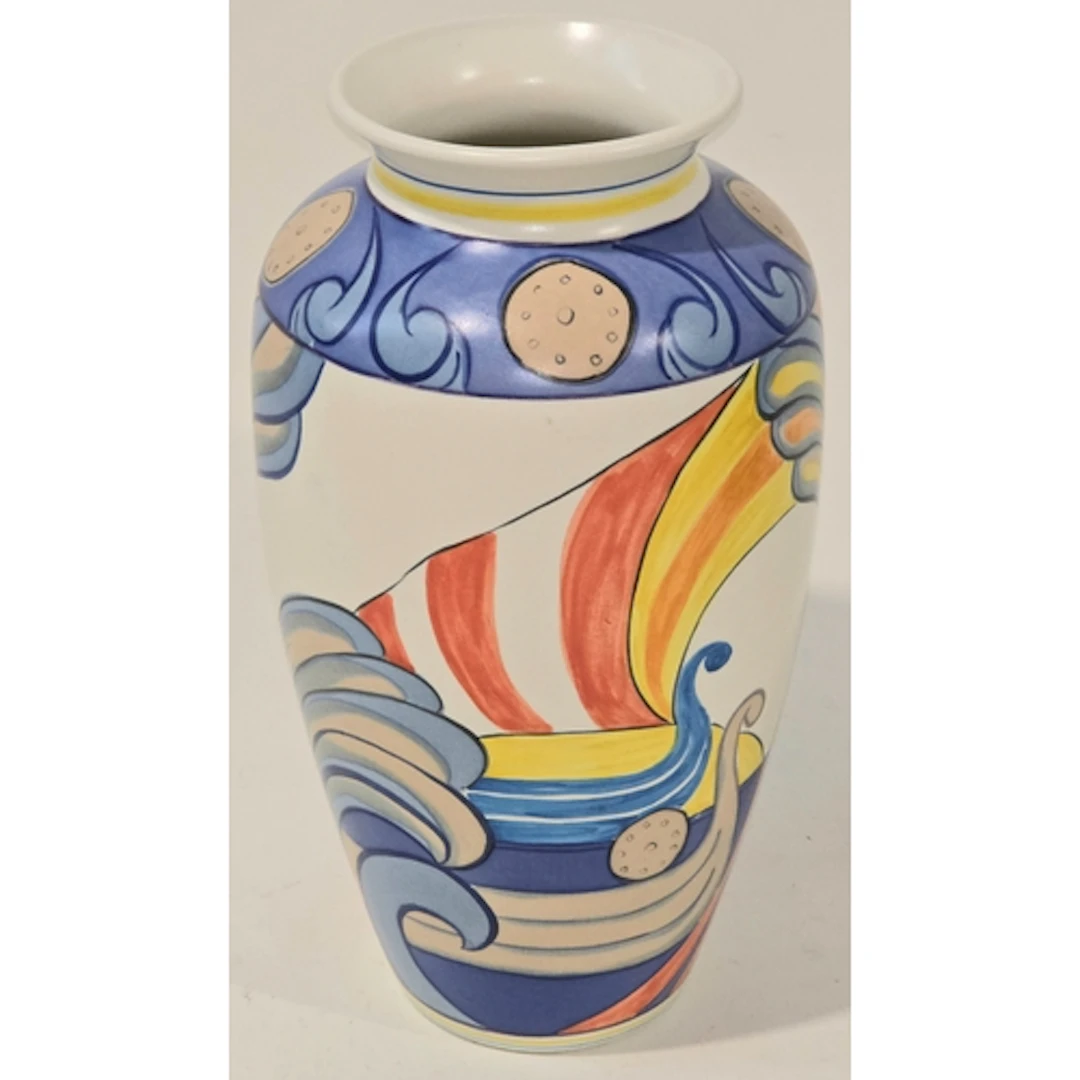 Poole Pottery large Viking vase from the Isle of Purbeck stu...