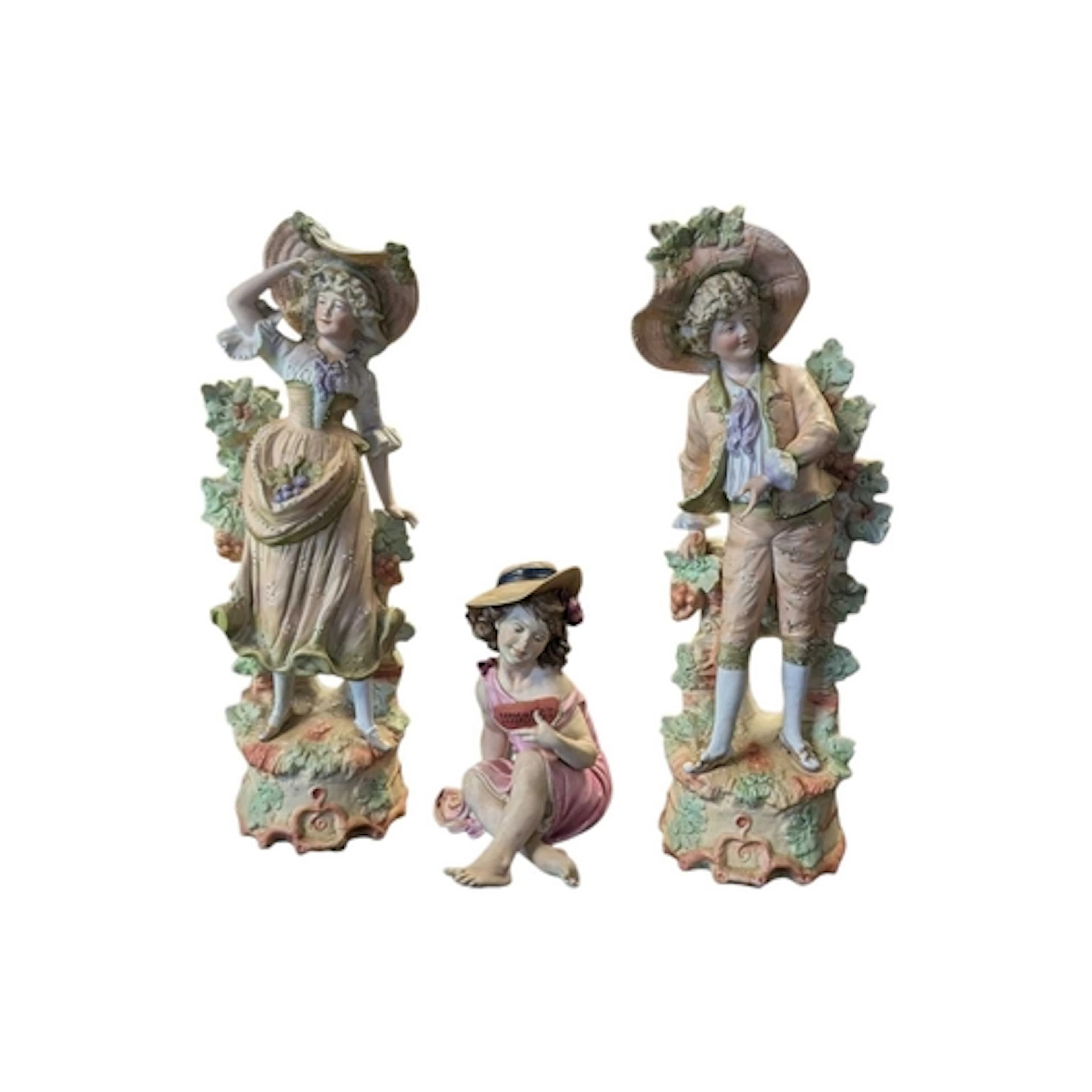 Capodimonte - A vintage 20th century Italian bisque porcelai...