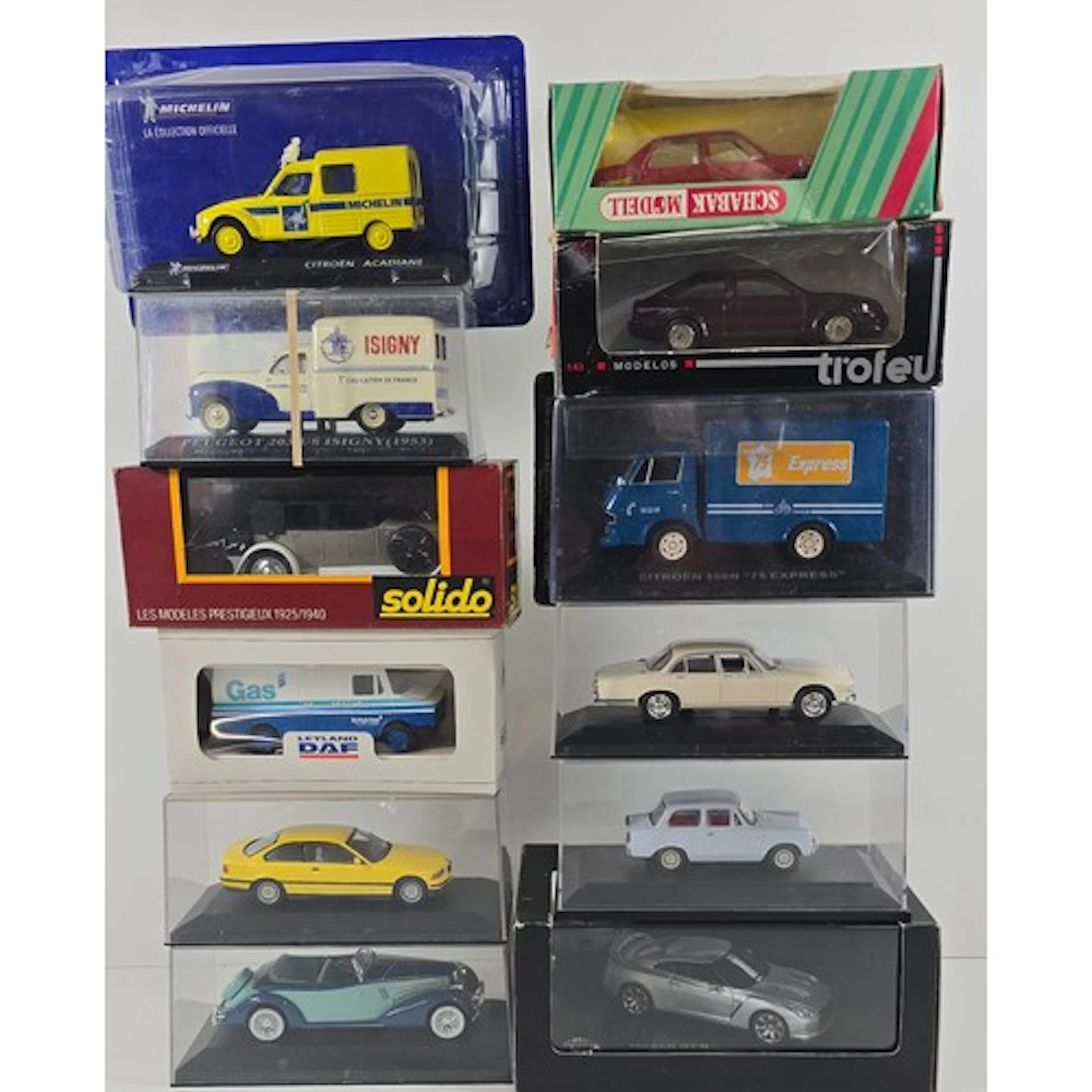 A quantity of Various Makes. A Lion Car Leyland 400 Van, Bri...