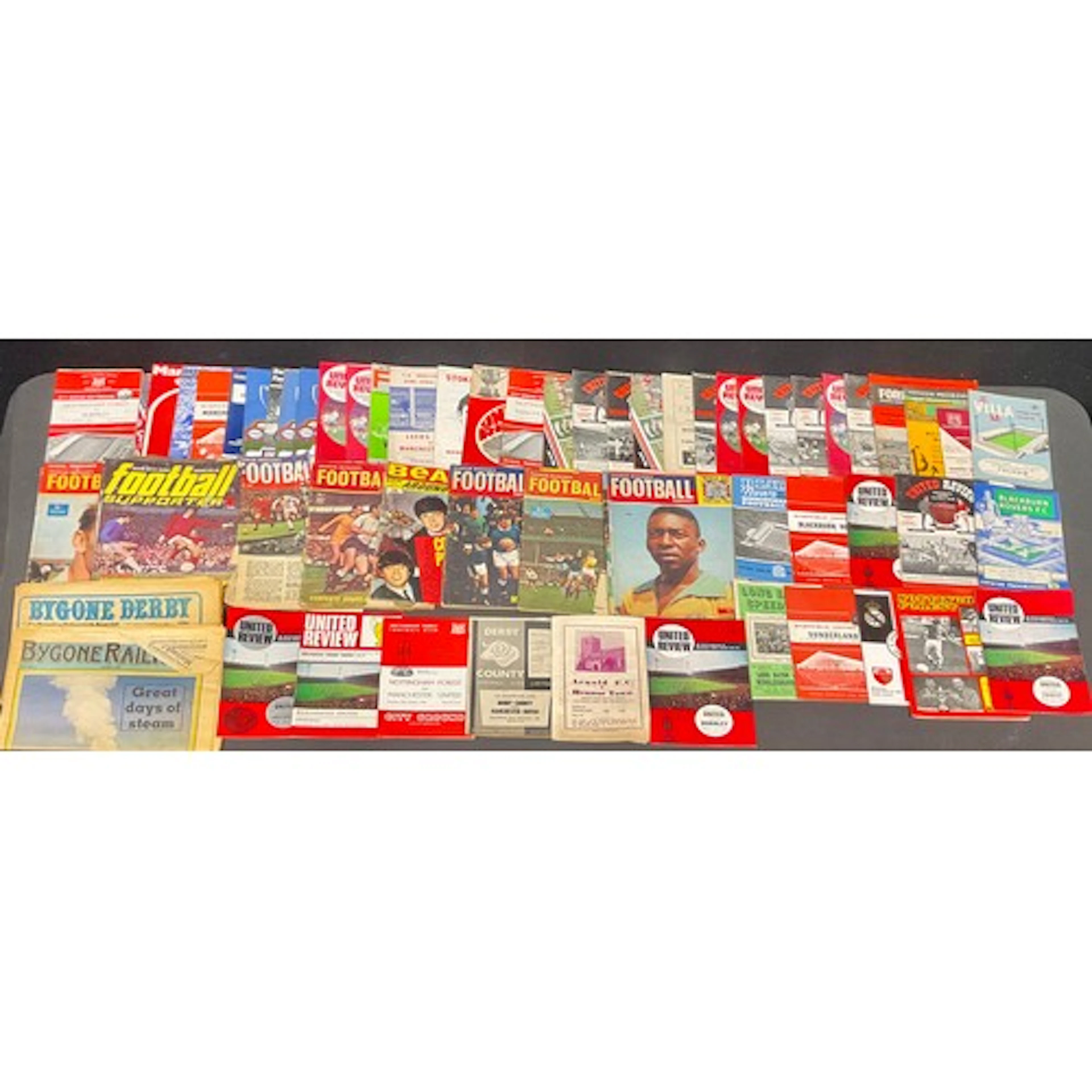 Sporting memorabilia - A collection of various 1960’s and on...