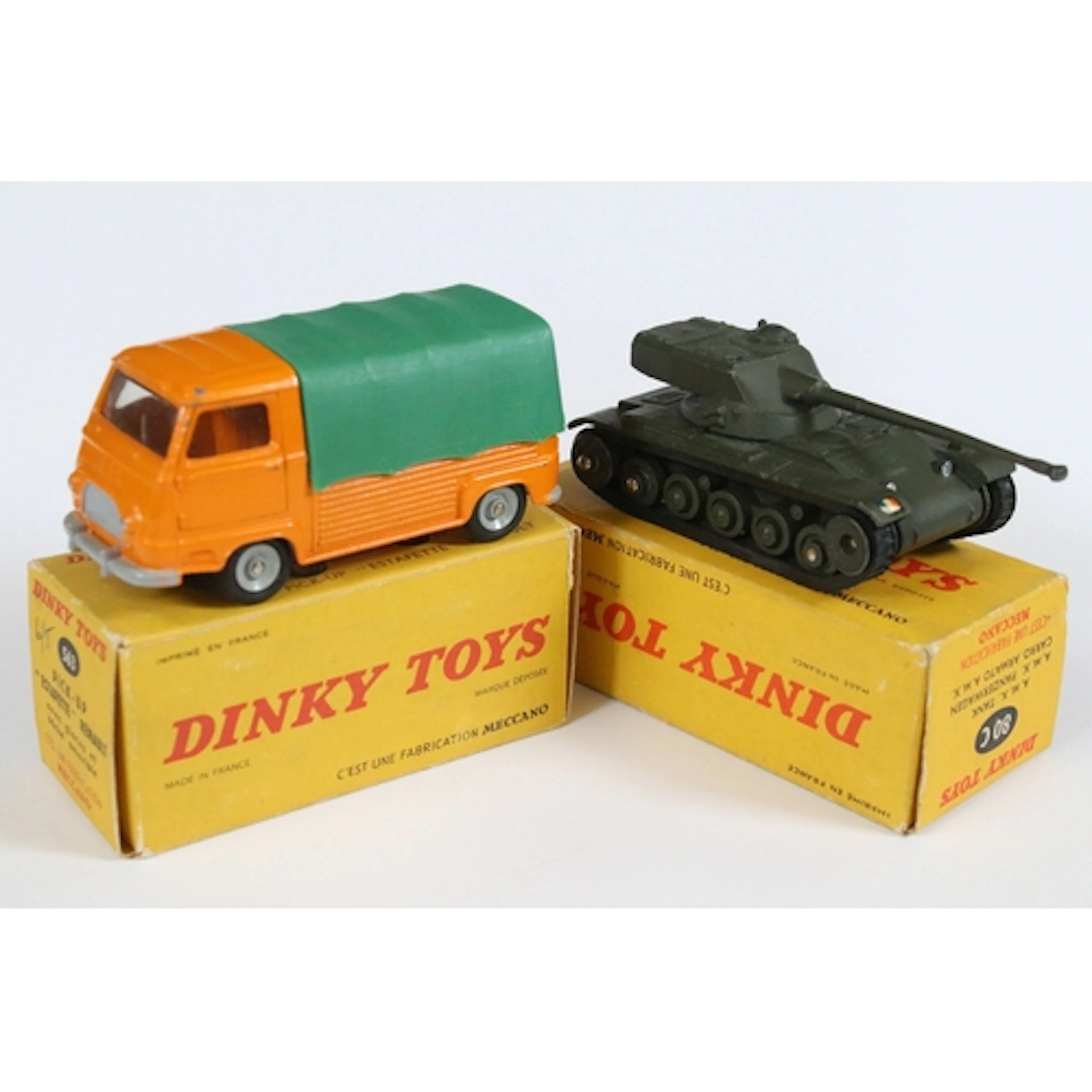 Two boxed French Dinky diecast models to include 80C Char AM...