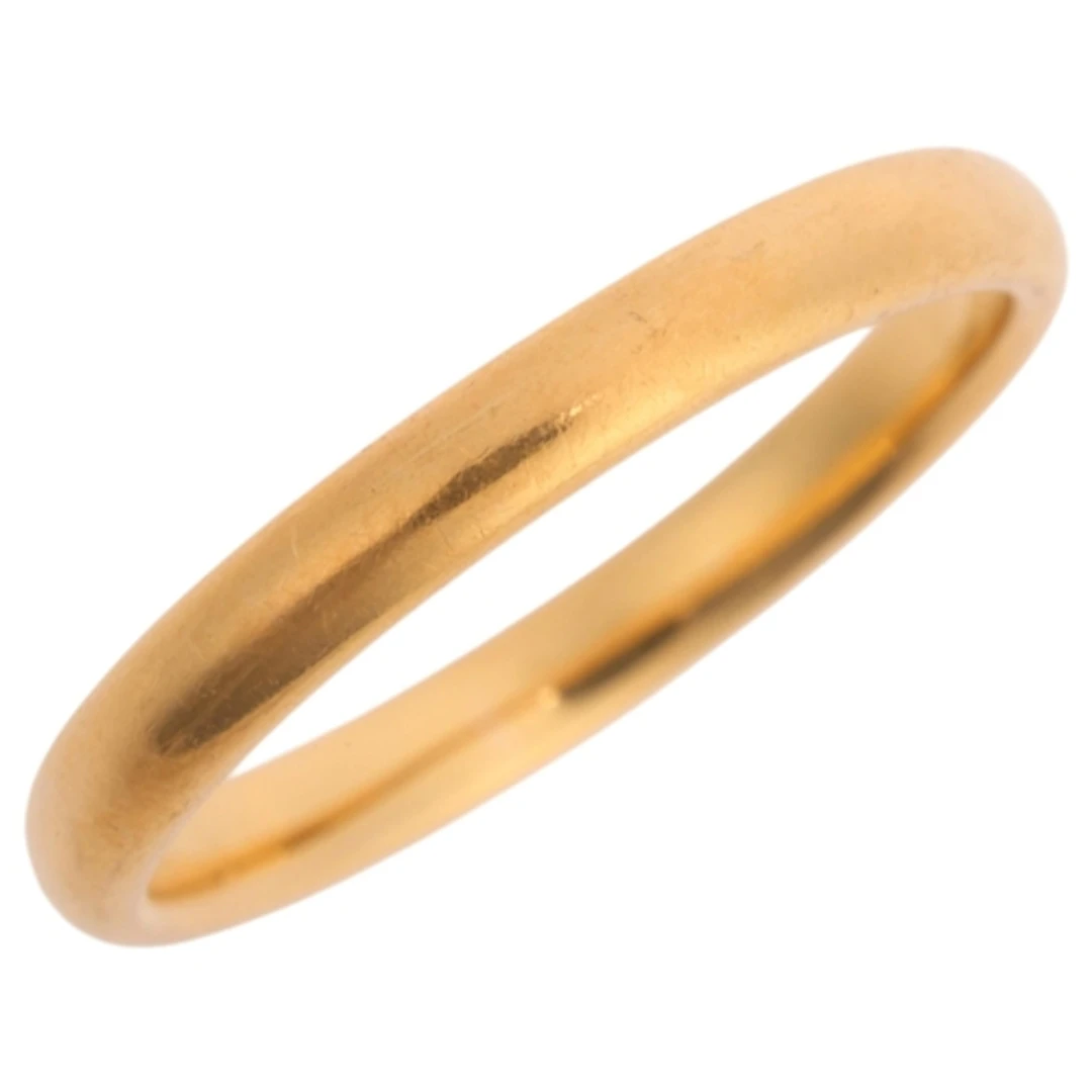A 22ct gold wedding band ring, maker WW Ltd, London 1956, ba...