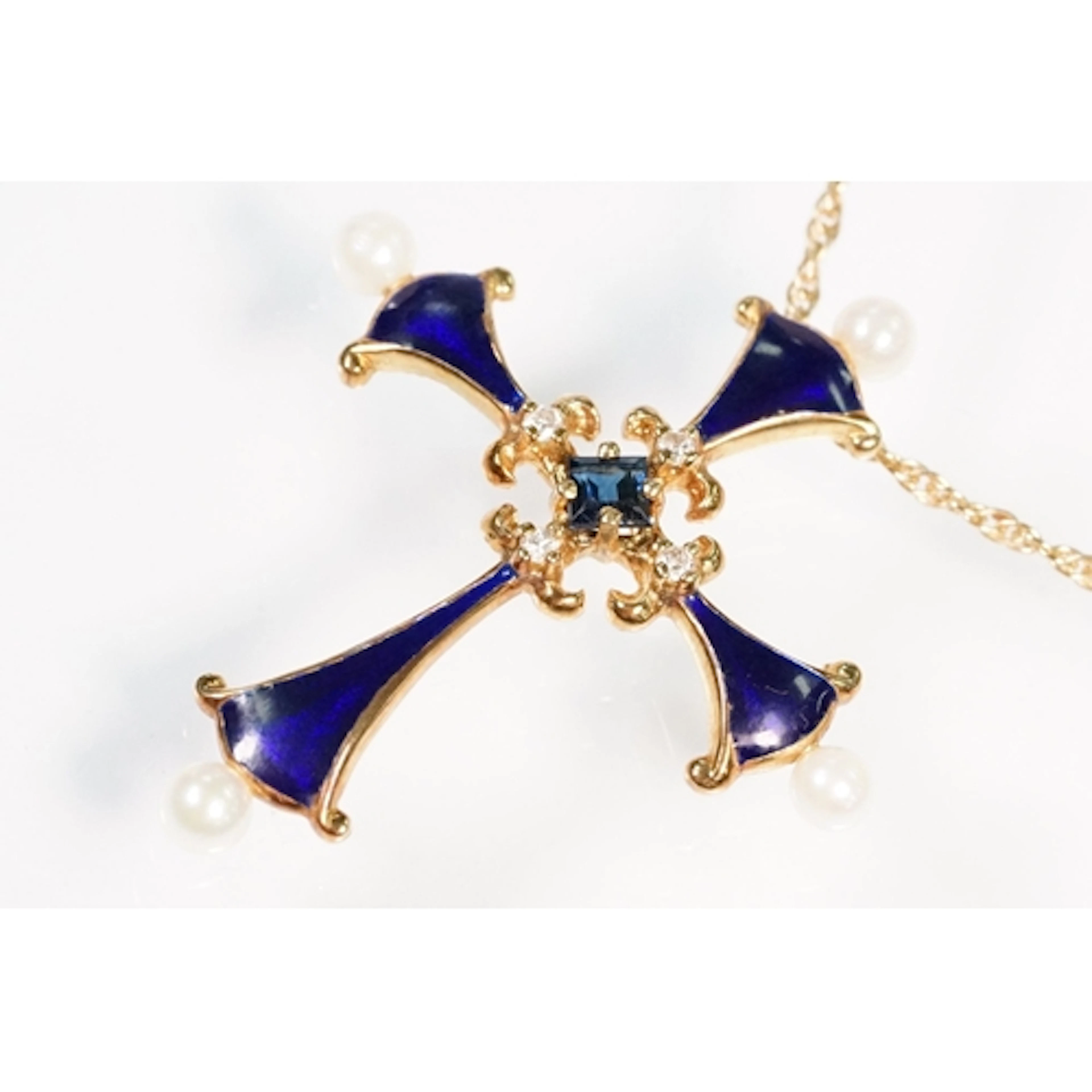 14ct gold Franklin Mint 'Midnight Sapphire Cross, House of I...