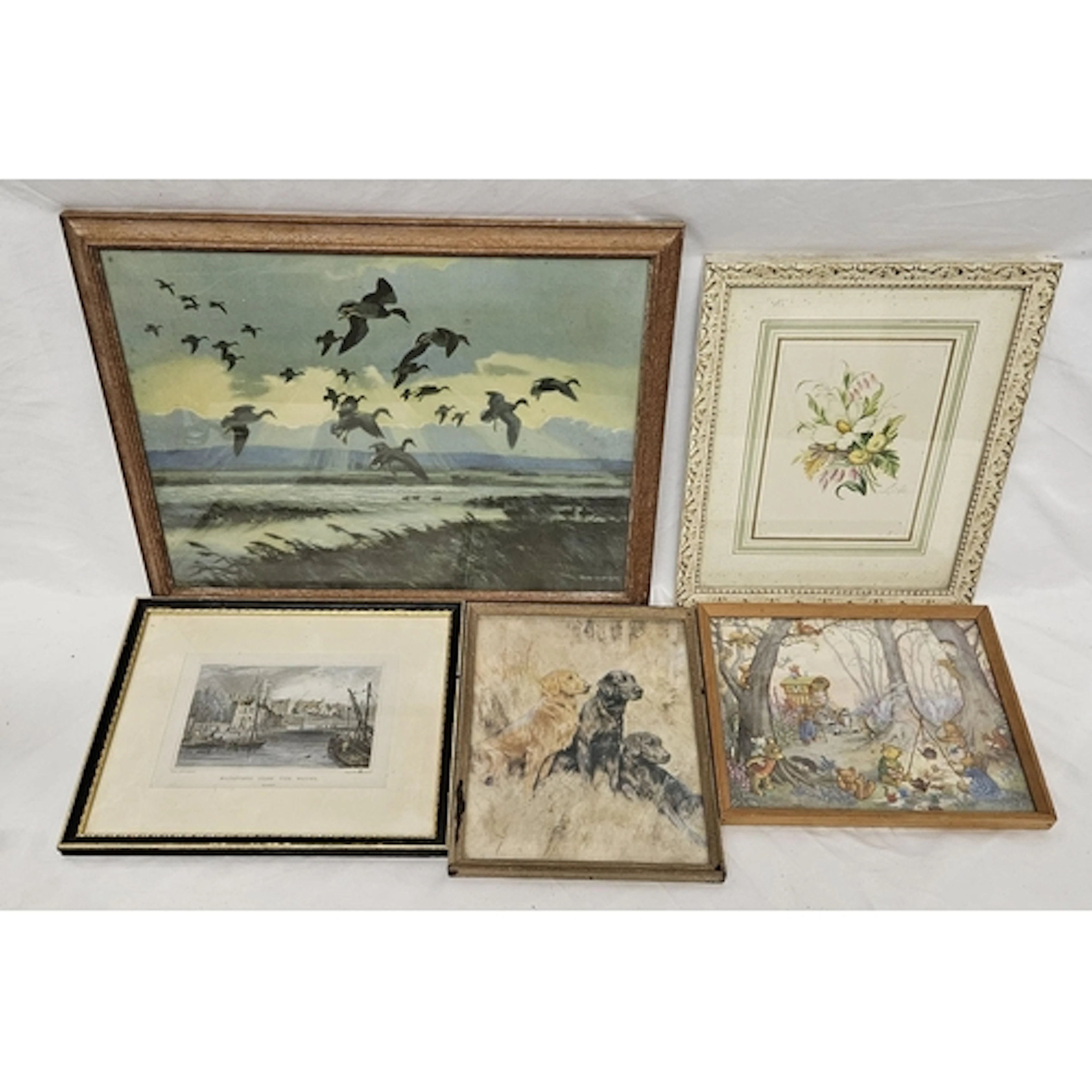F/g Print Birds in flight over a river, printed engraving sc...