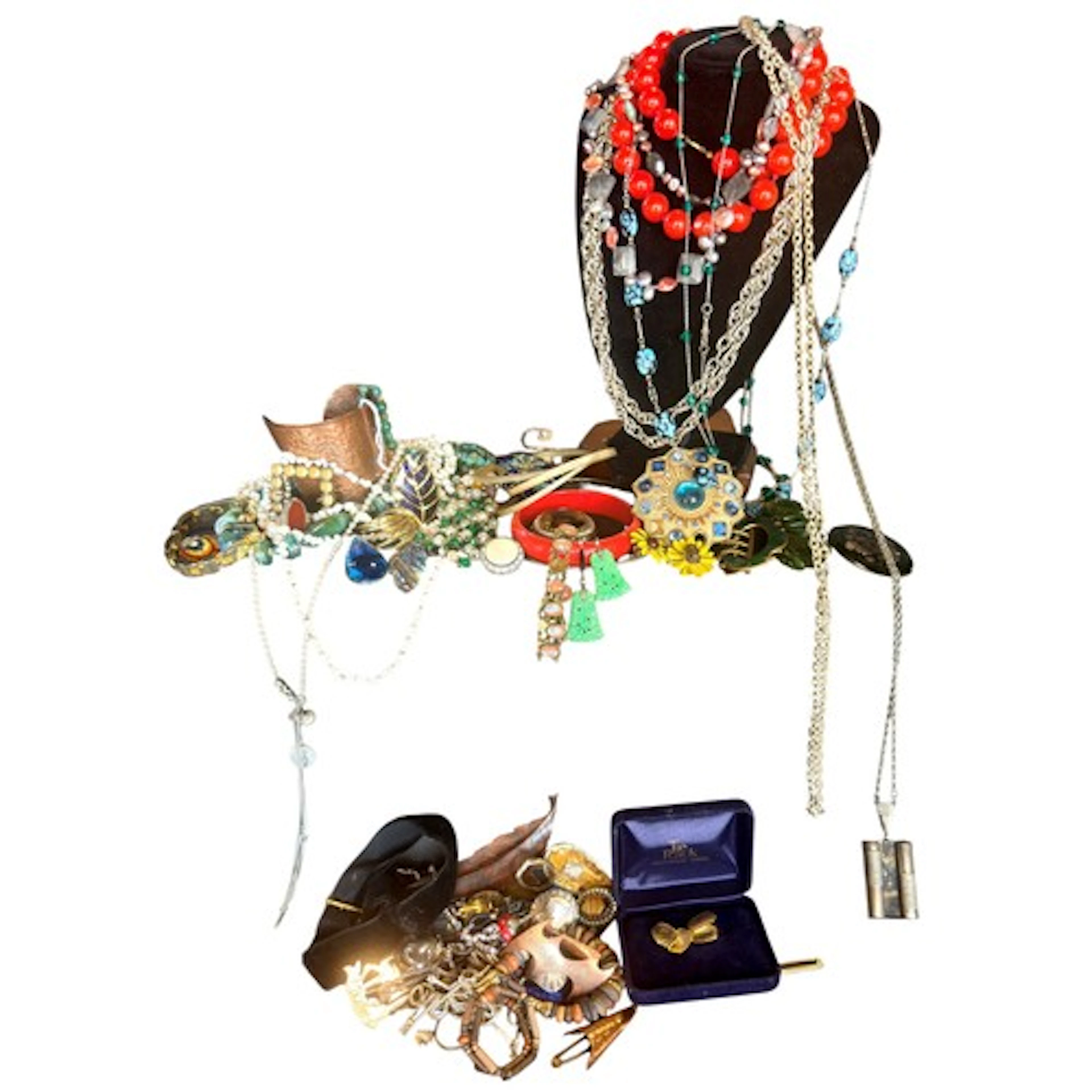 A quantity of costume jewellery, to include a pair of Art De...