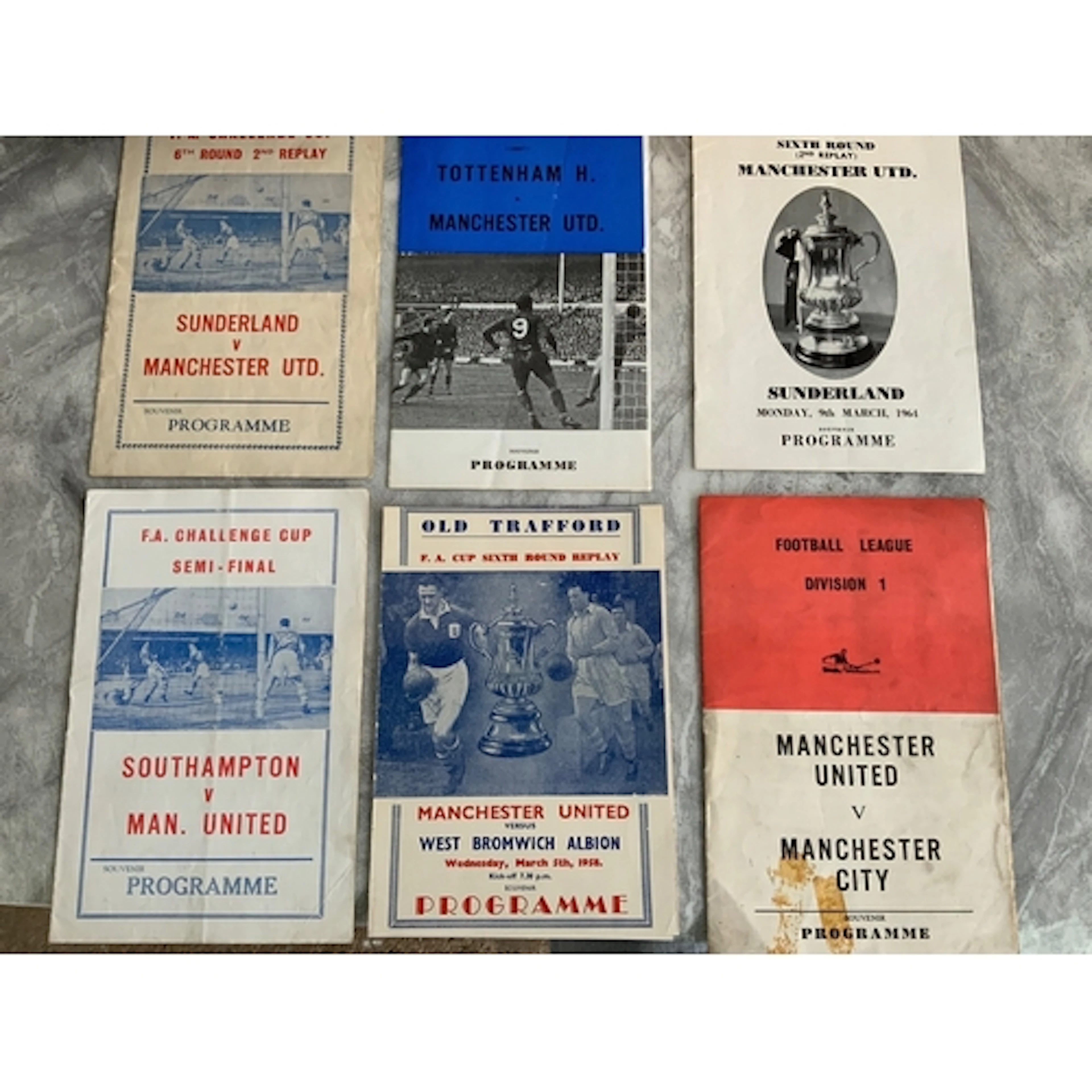 Manchester United Pirate Football Programme Collection: 57/5...