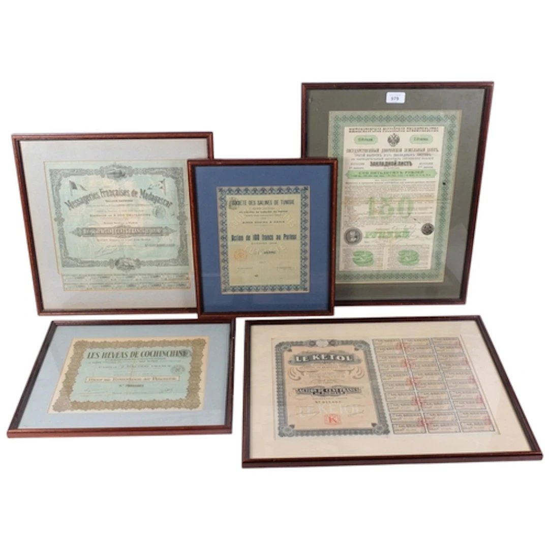 A group of 5 framed Vintage bearer bonds, including France a...