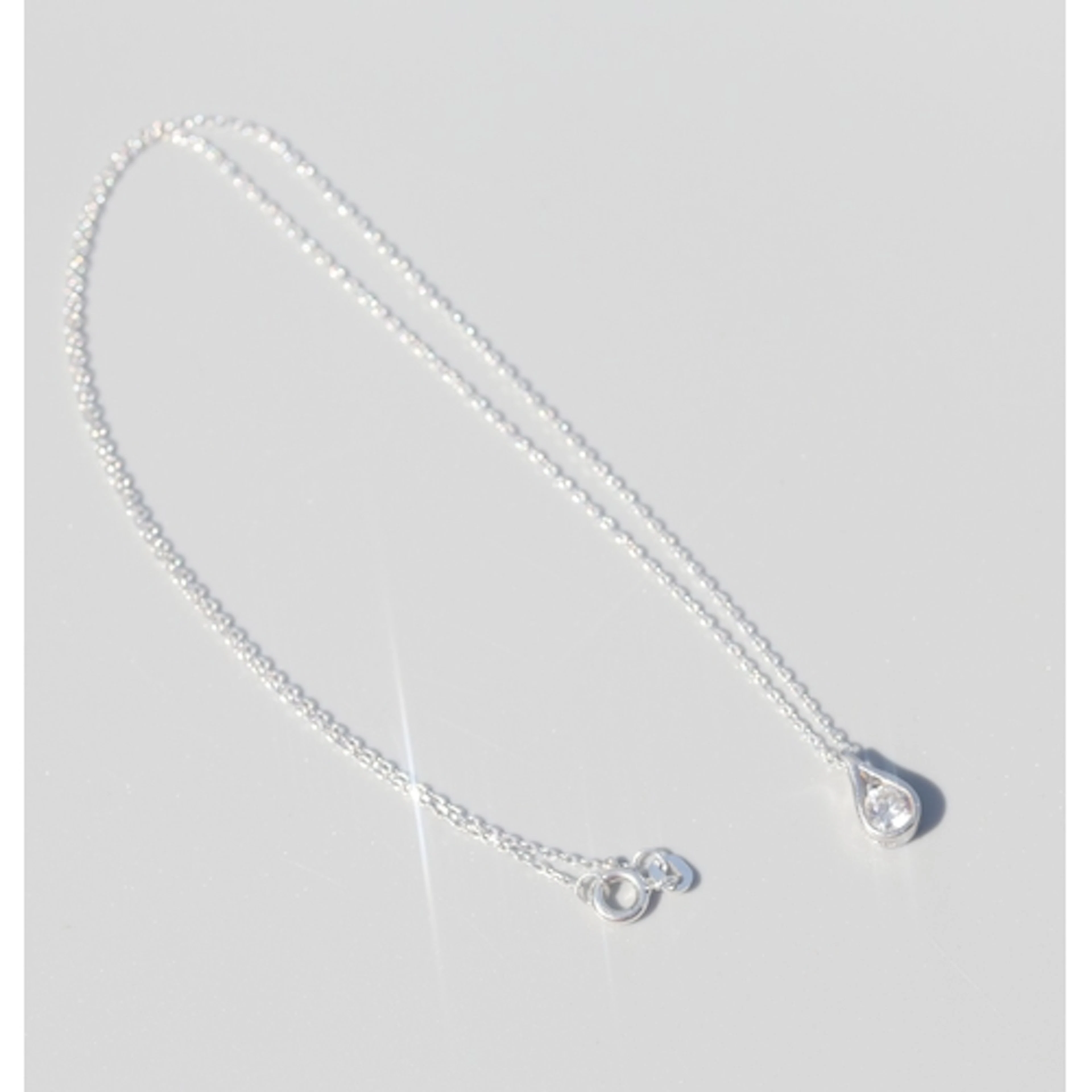 Gemset Tear Drop Pendant, Mounted in 9 Carat White Gold 1cm ...