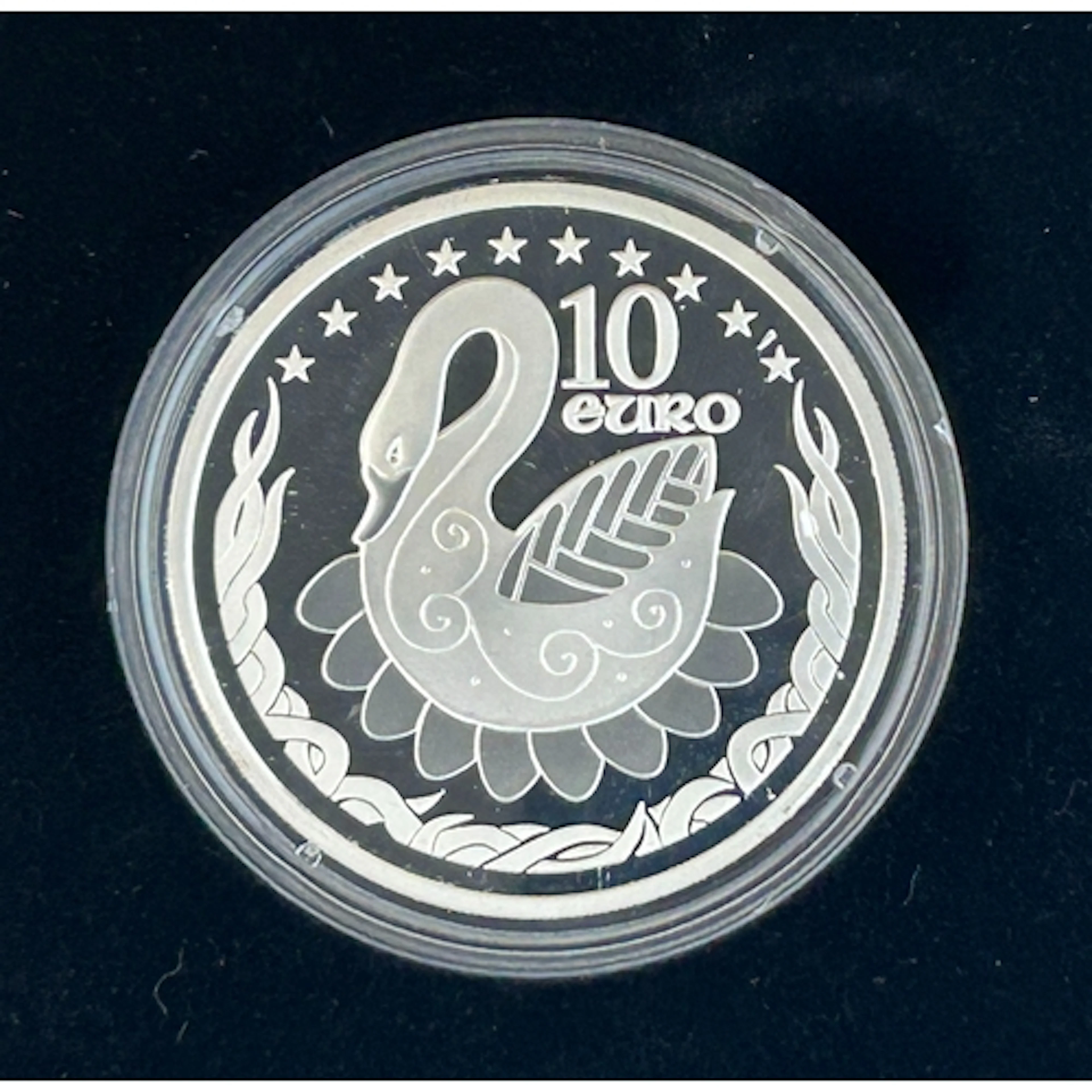 A group of three Irish sterling silver proof €10 coins, comp...