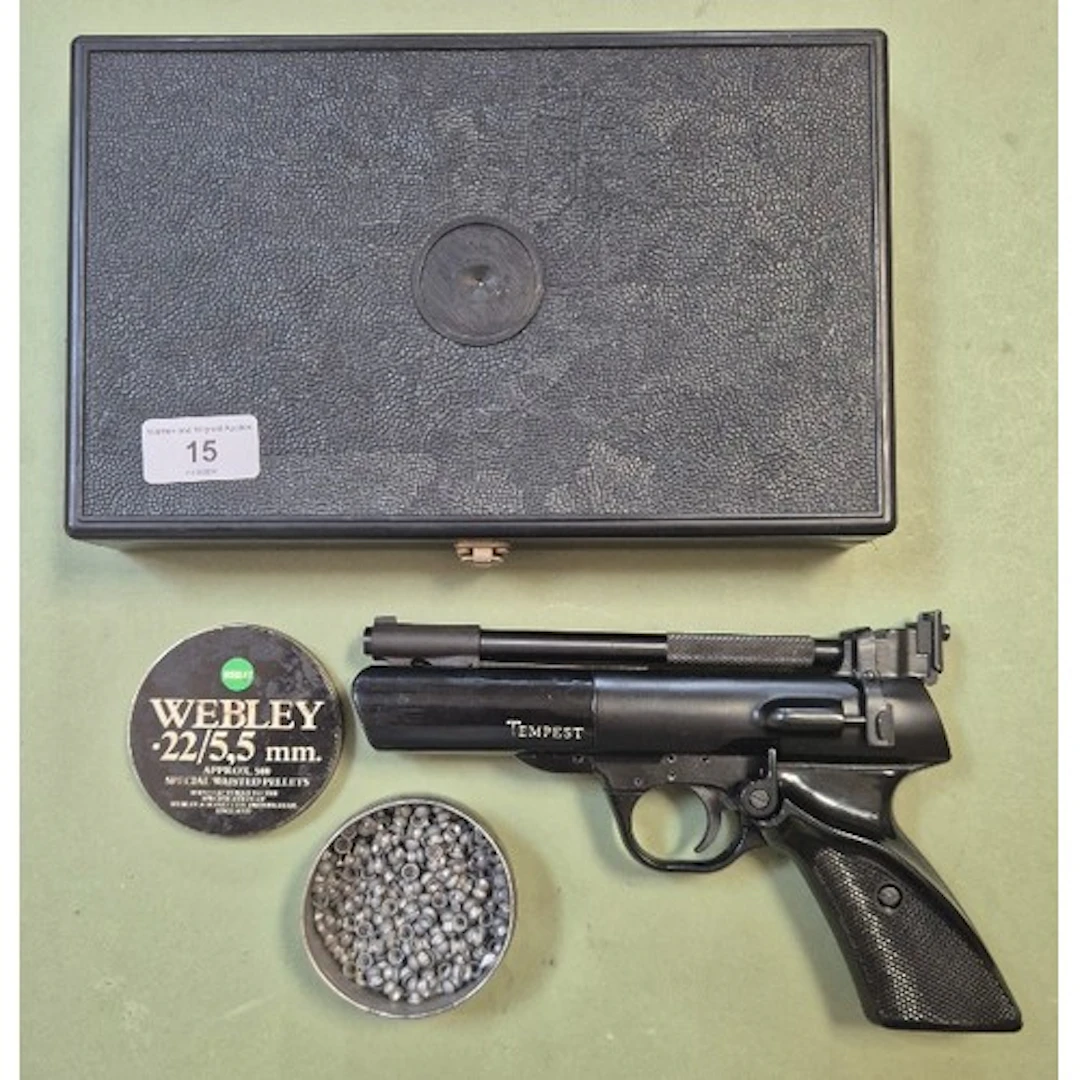A Webley & Scott Tempest .22 calibre air pistol, 23cm long, ...