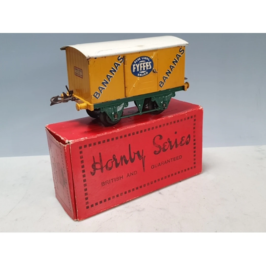 A boxed Hornby 0 gauge RS690 'Fyffe's' Banana Van with cream...