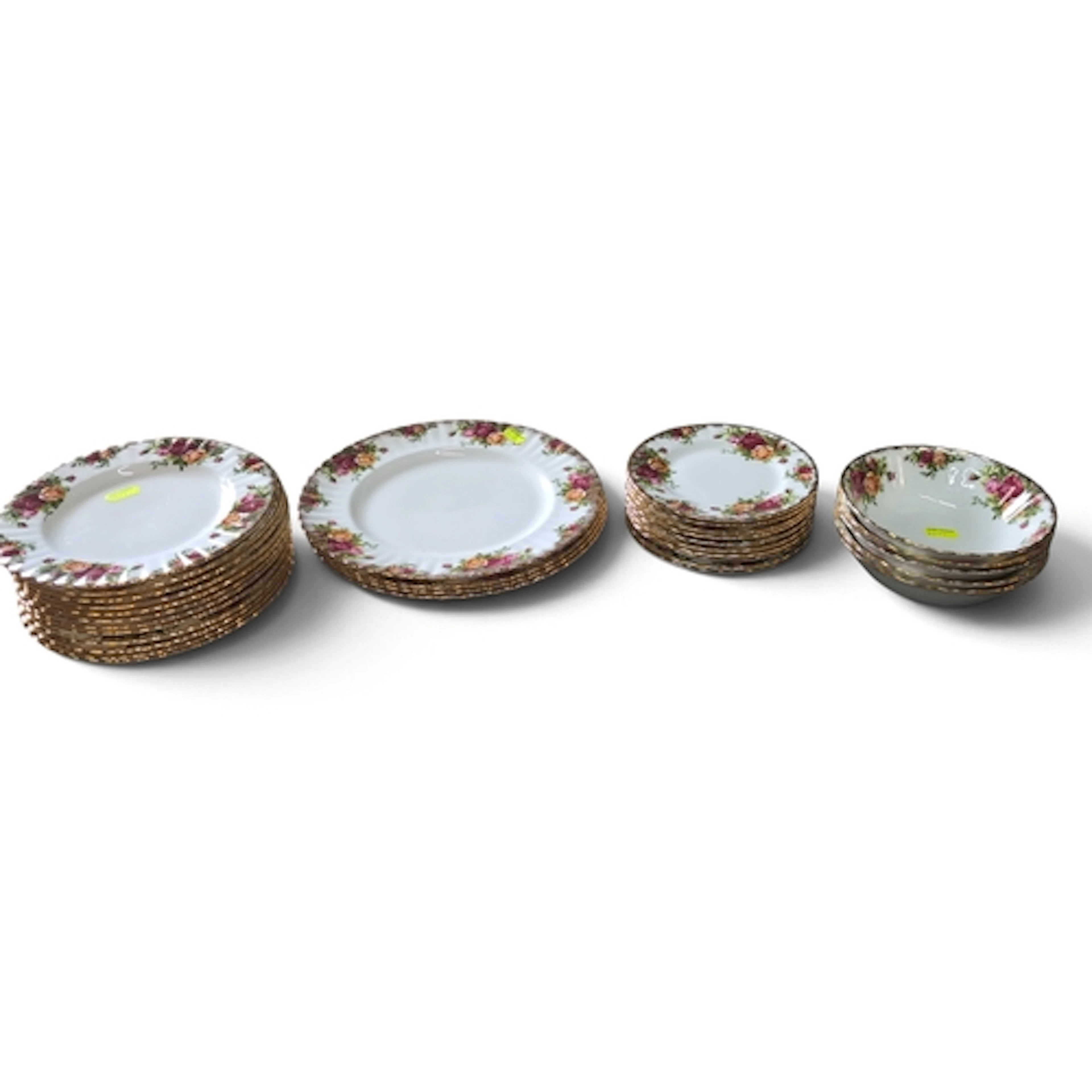 Royal Albert ‘Old Country Roses’ bone china tableware, compr...