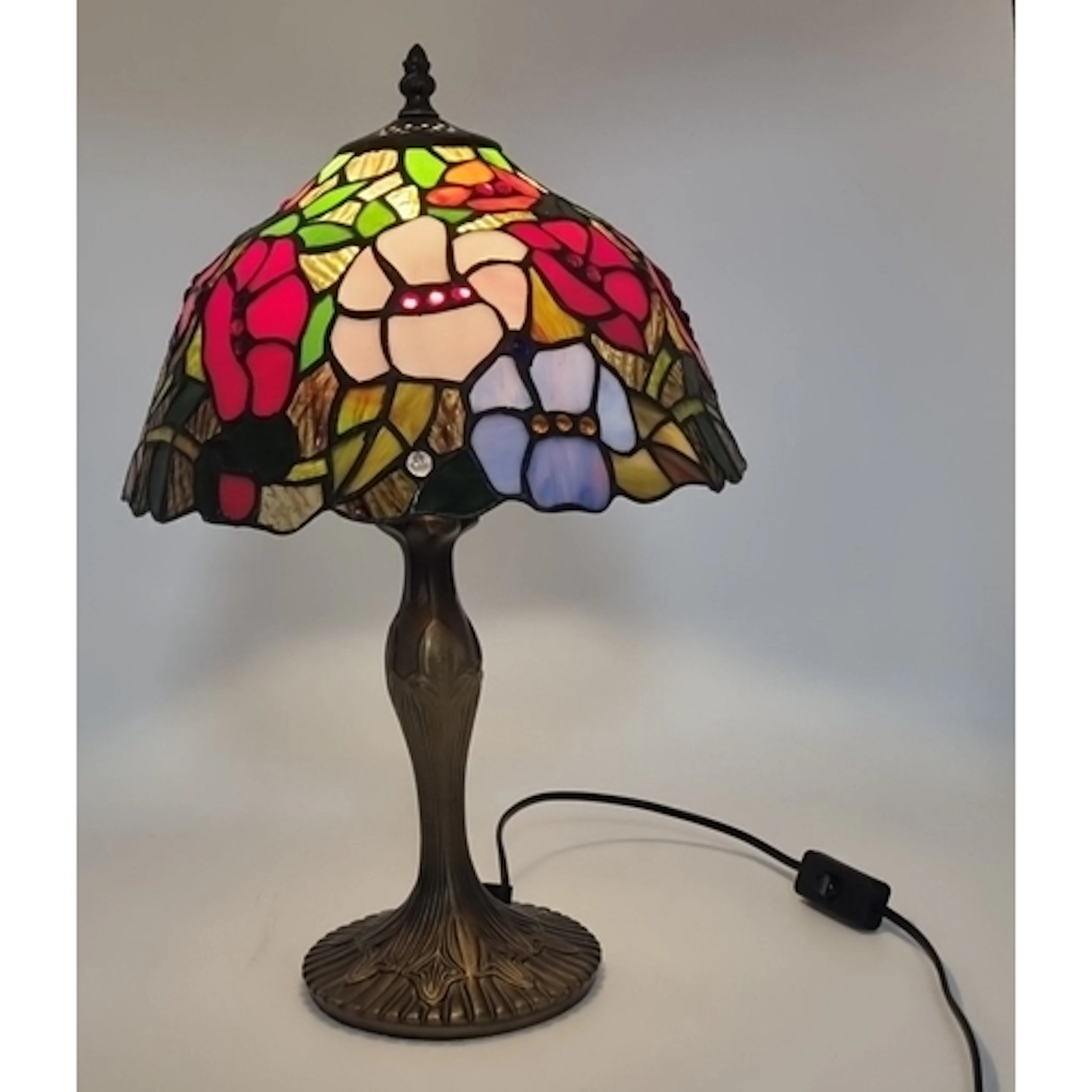 Tiffany-style stained-glass floral table lamp H: 46cm