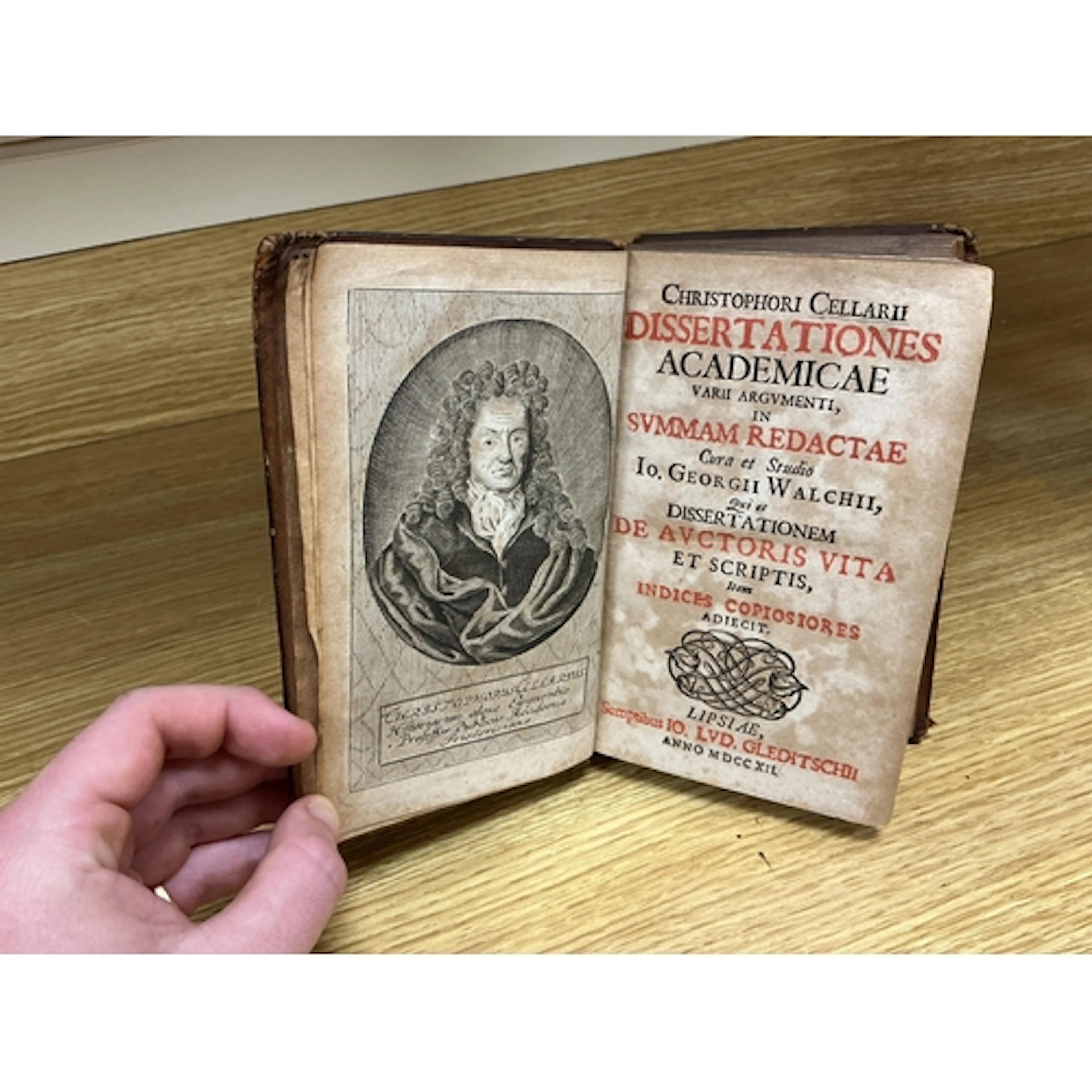 ° ° Christoph Cellarius - Dissertationes Academicae Varii Ar...