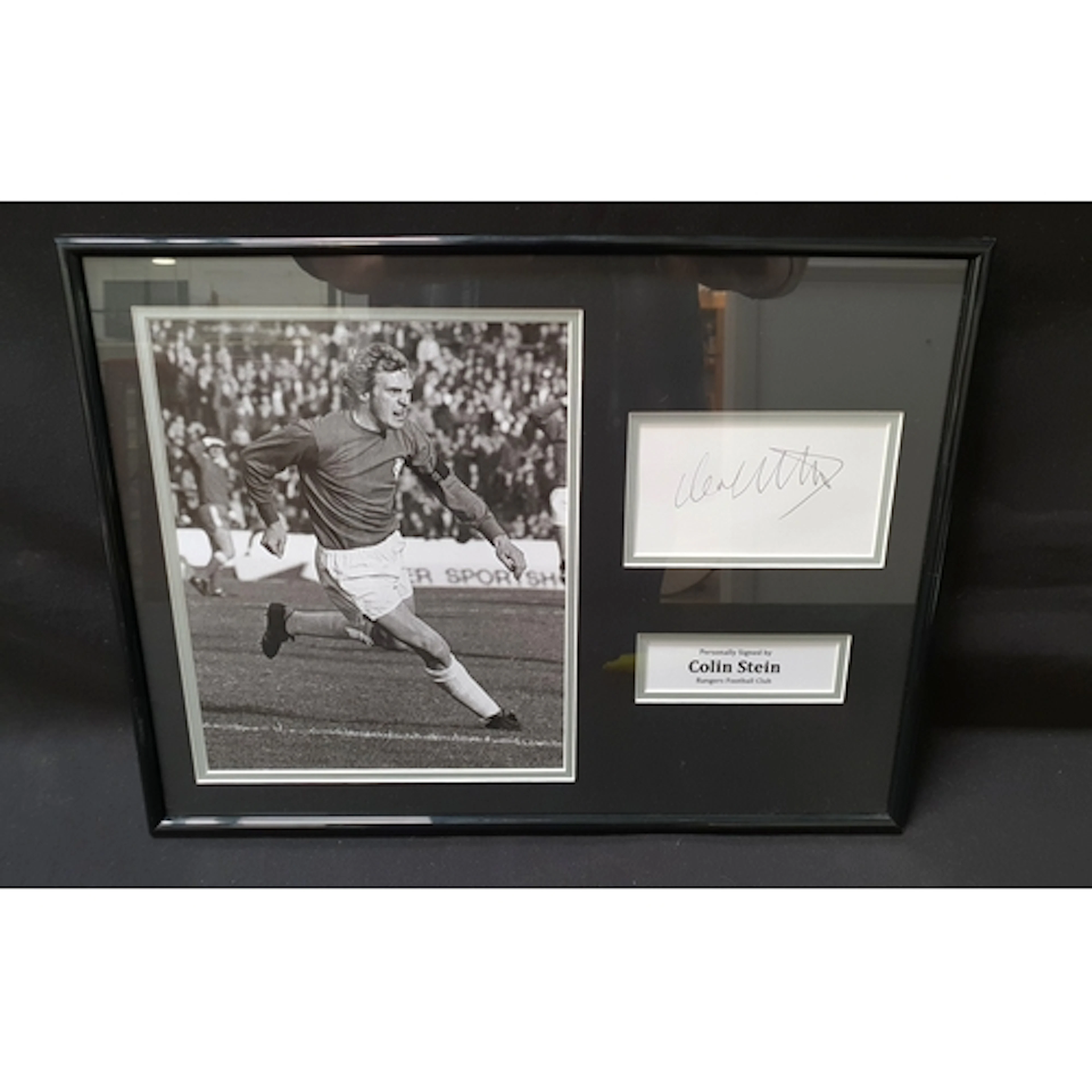 SIGNED COLIN STEIN RANGERS FOOTBALL CLUB DISPLAY with centr...