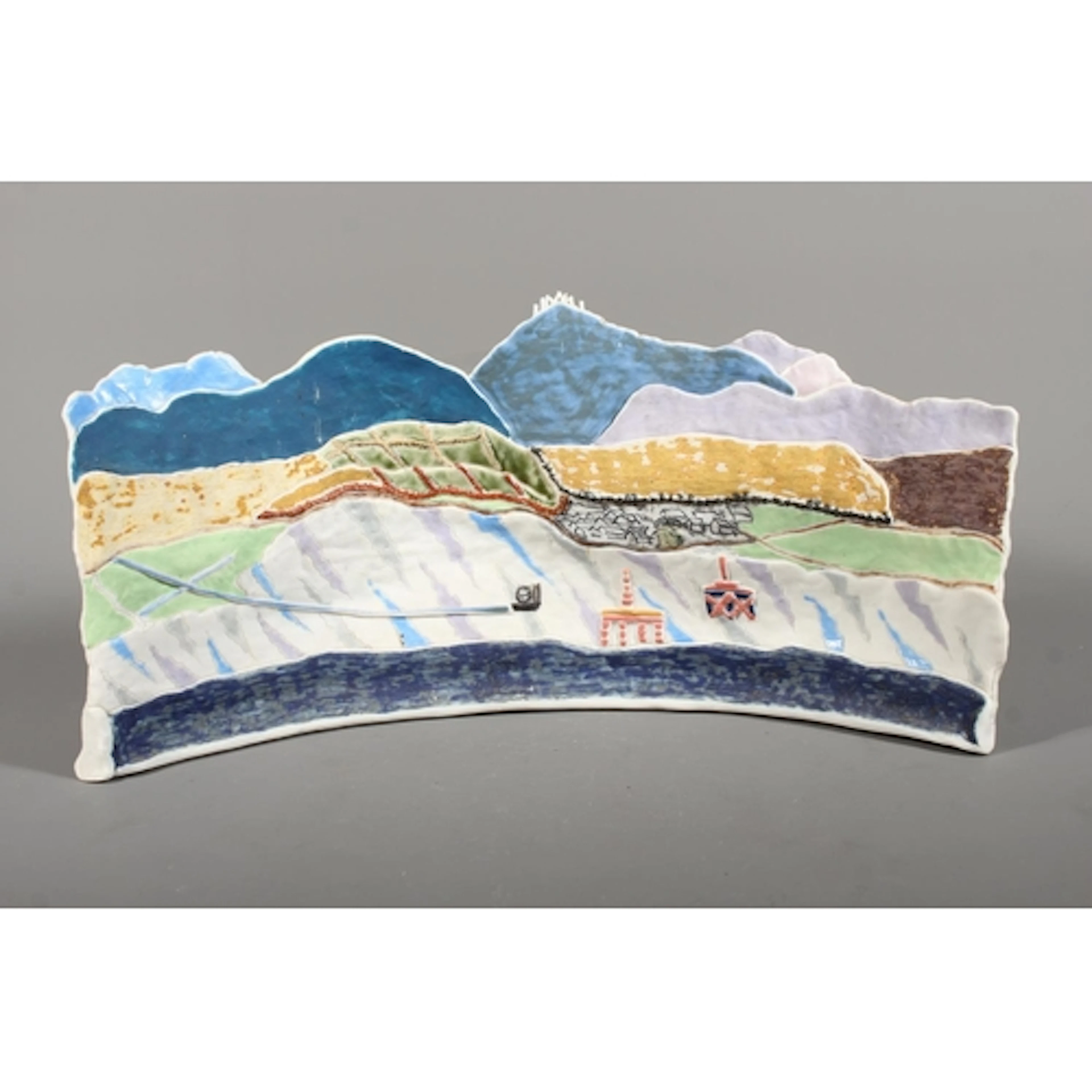 Rosemary D Wren (1922-2013) of Oxshott Pottery, a porcelain ...