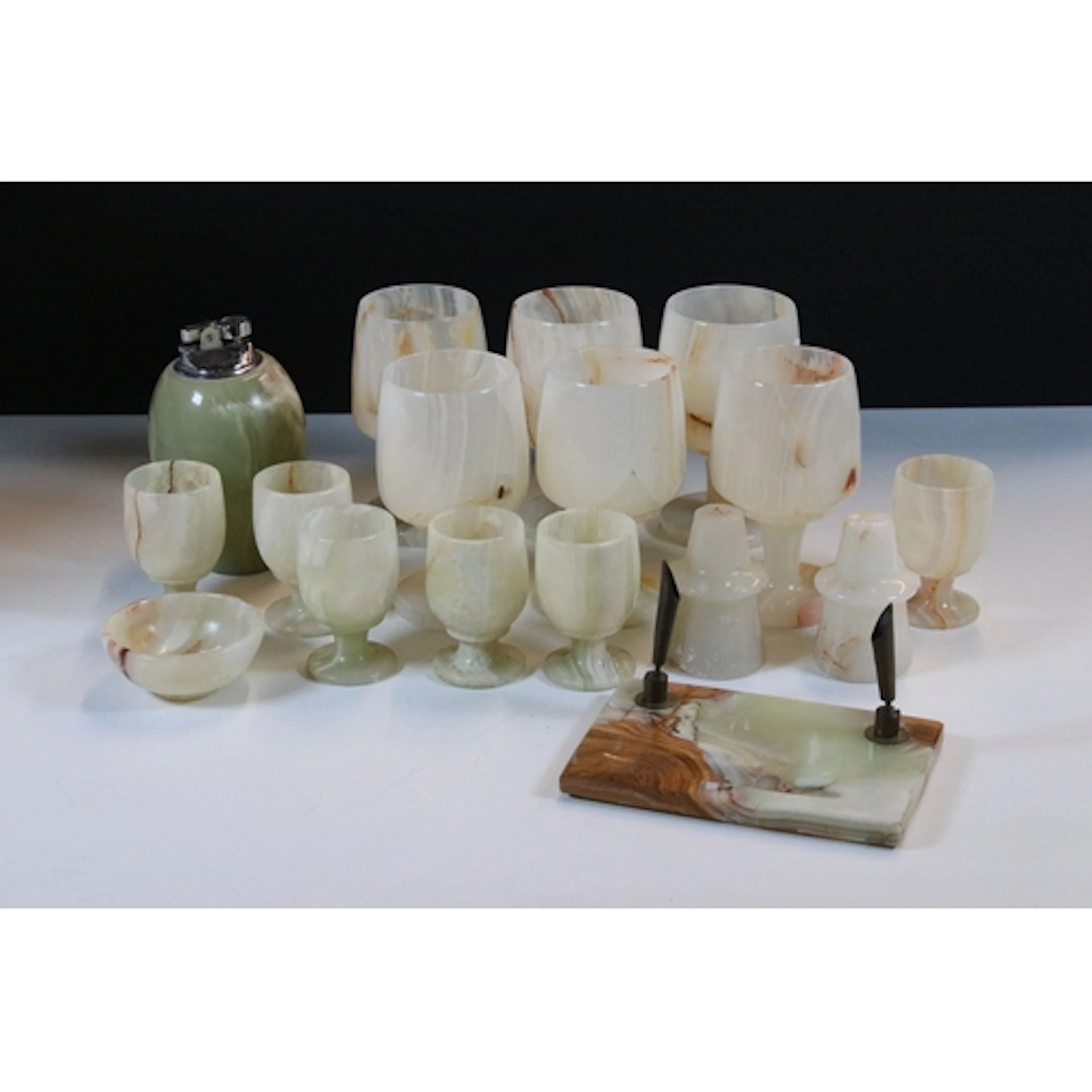 Collection of onyx items to include Translloyd chrome and on...