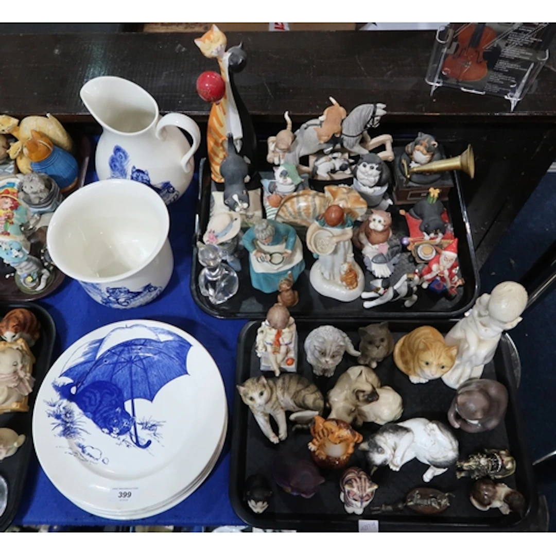 National Trust plates, ewer and planter with cat decoration ...