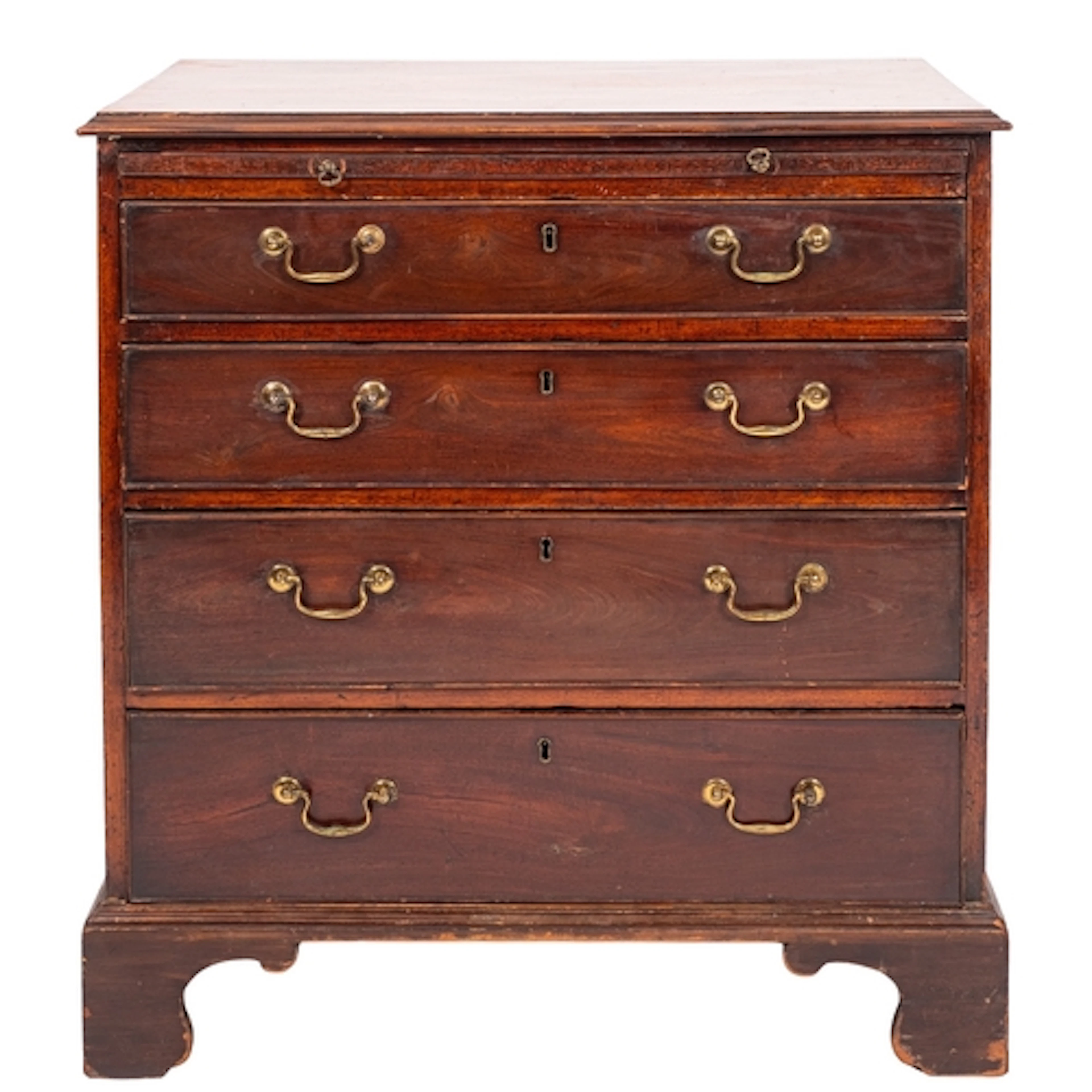 A George III mahogany bachelor's chest of drawers, last quar...