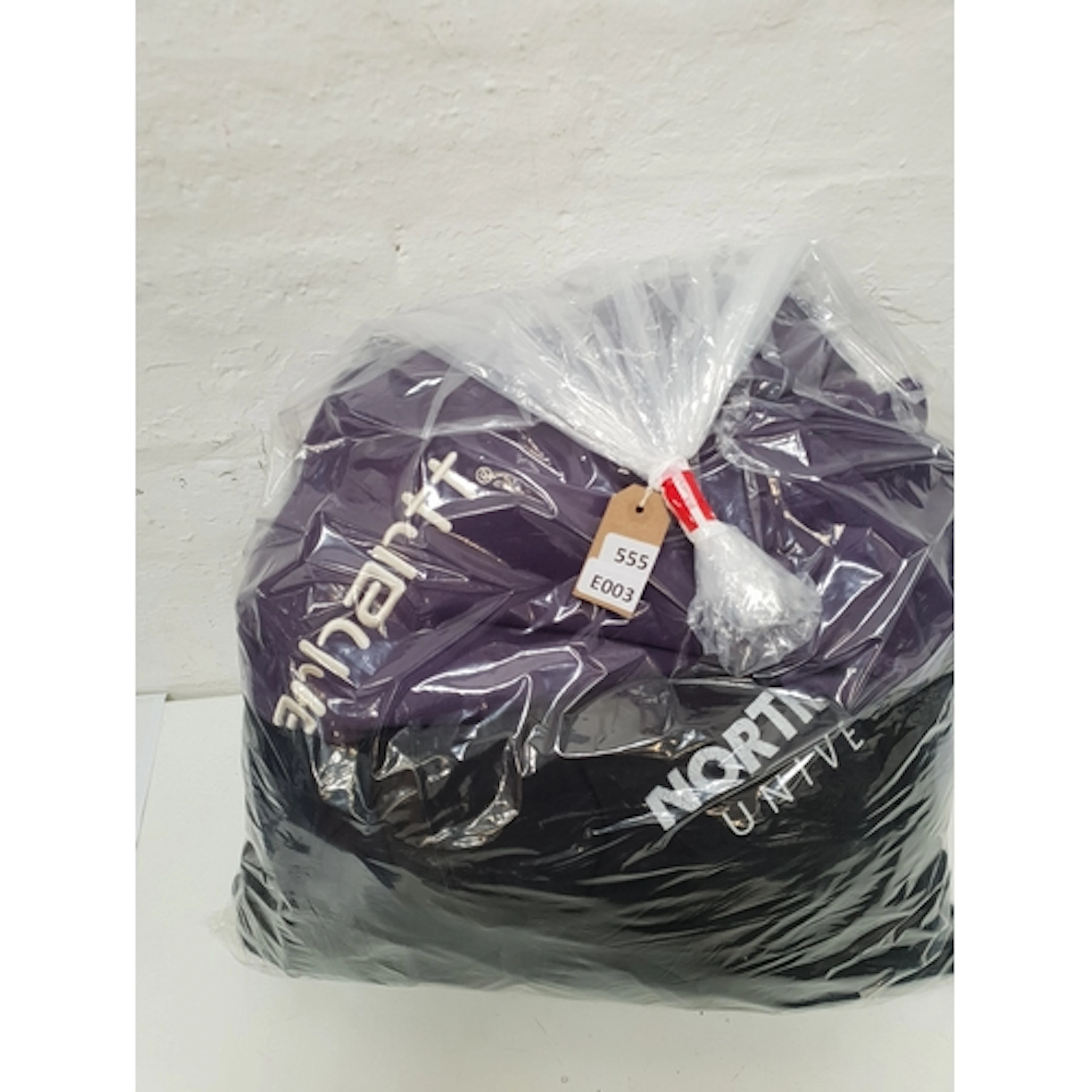 ONE BAG OF COTTON JACKETS including Carhartt