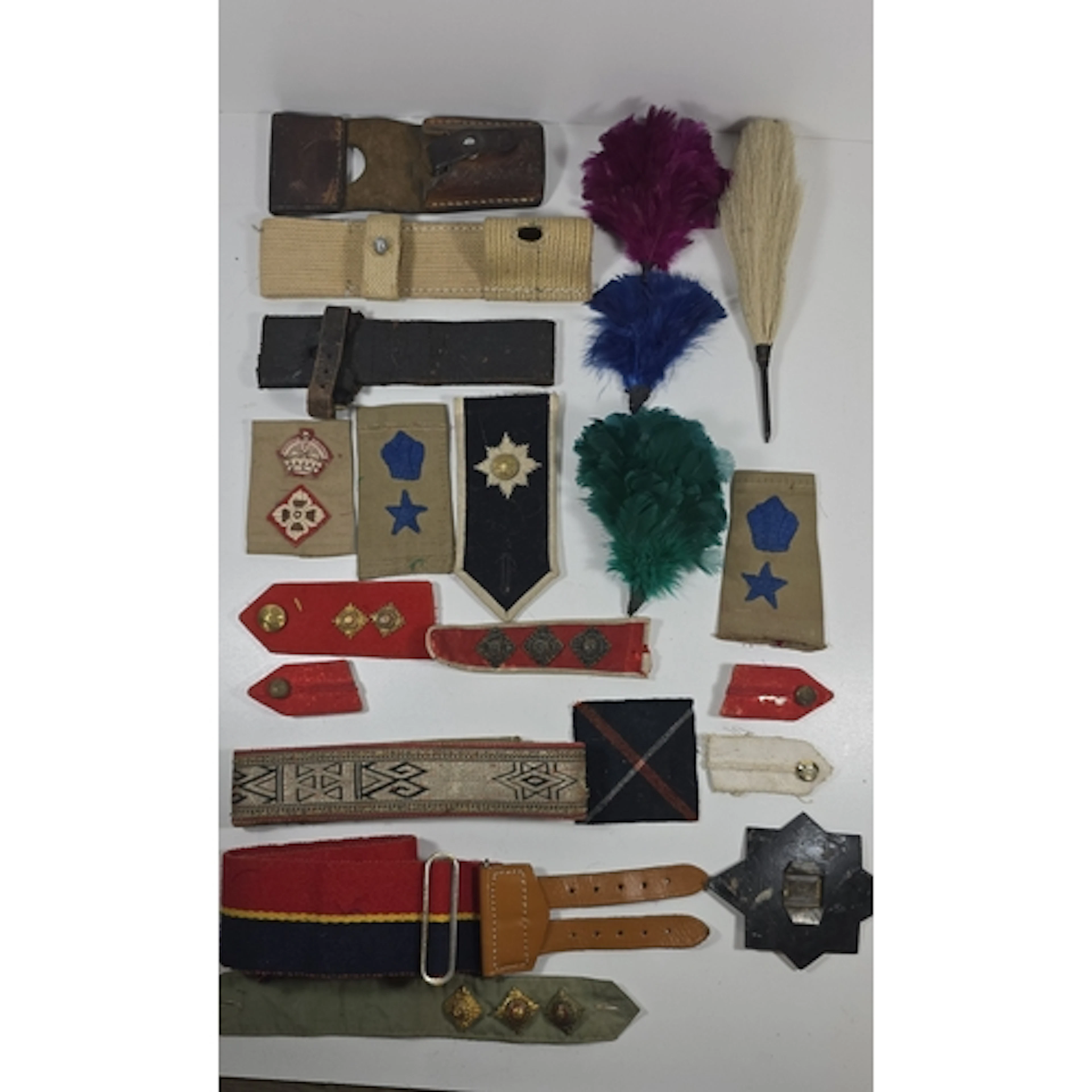 Approximately 2kg weight of military related items, includin...