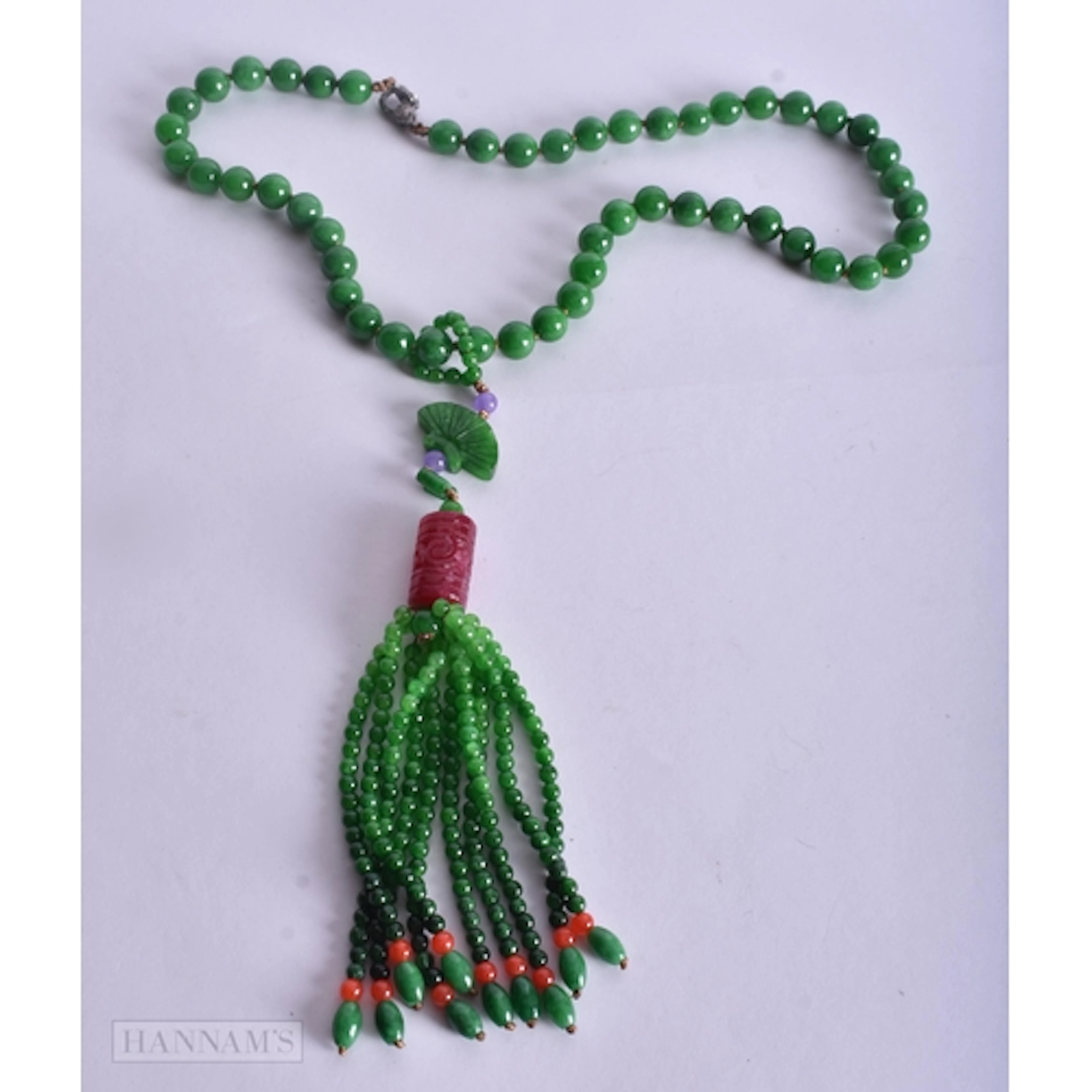 A CHINESE DIAMOND JADE AND TOURMALINE NECKLACE. 129 grams. 5...