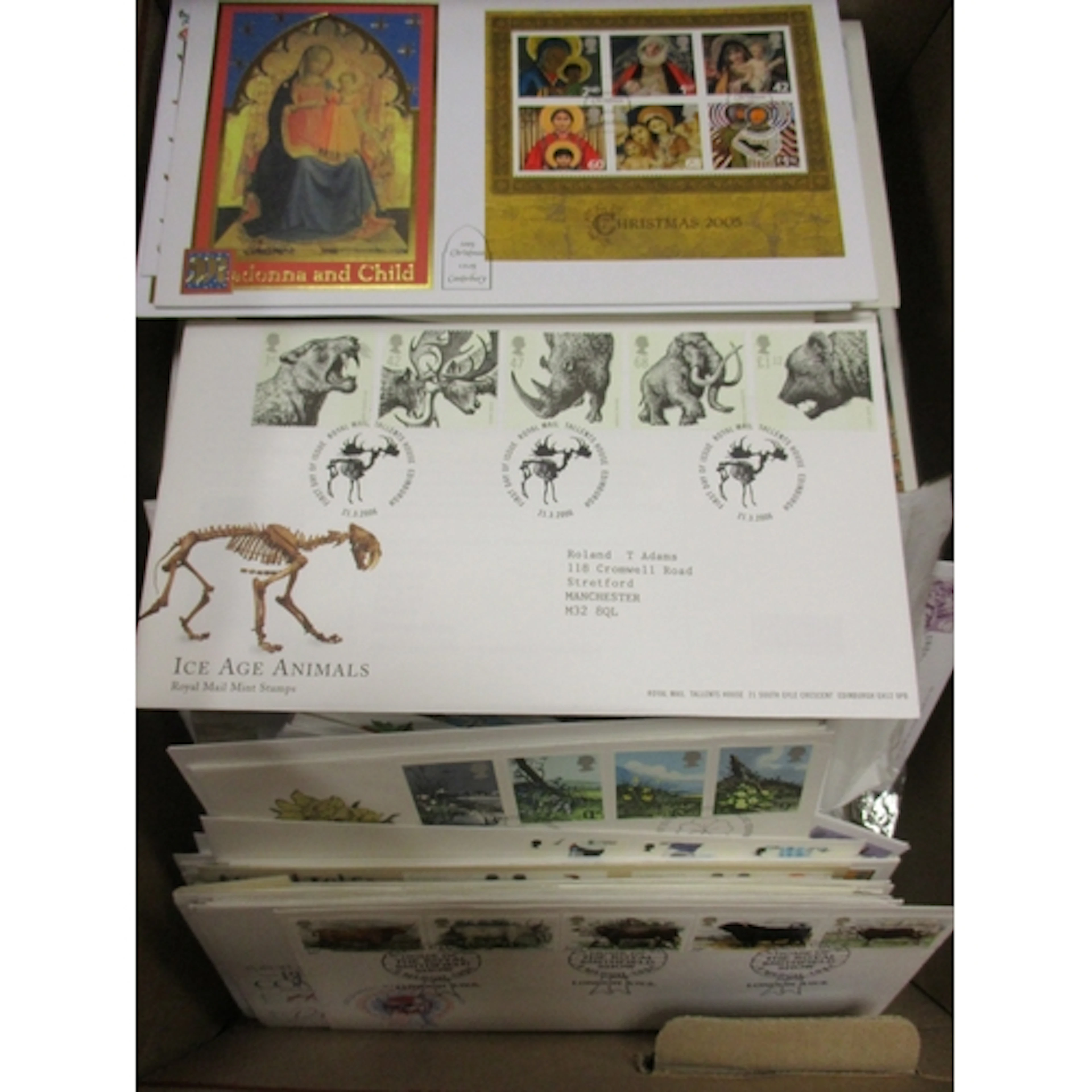A loose collection of modern QEII FDCs to c.2006 with range ...