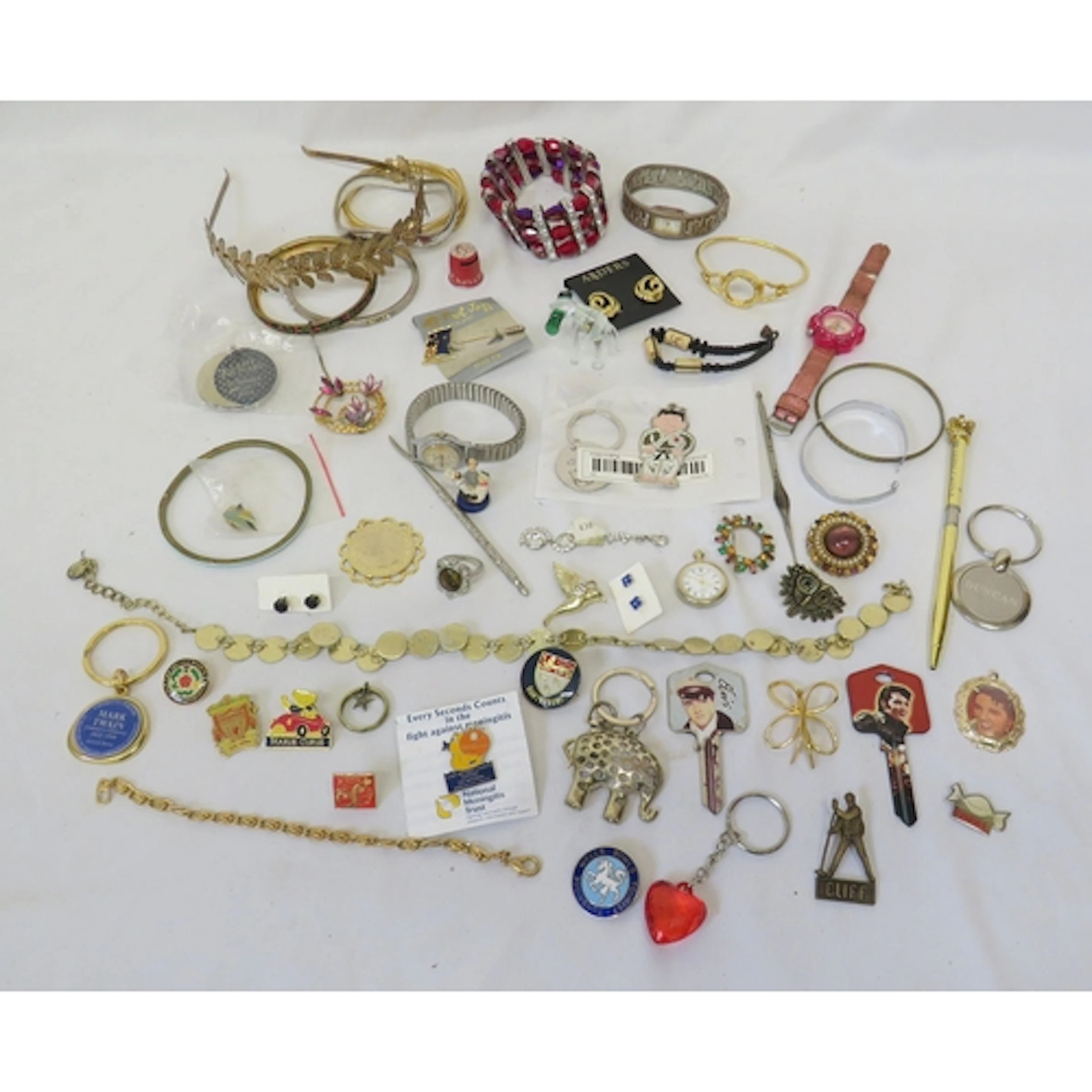 Costume Jewellery Watches, badges, Gold Tone vintage brooch ...