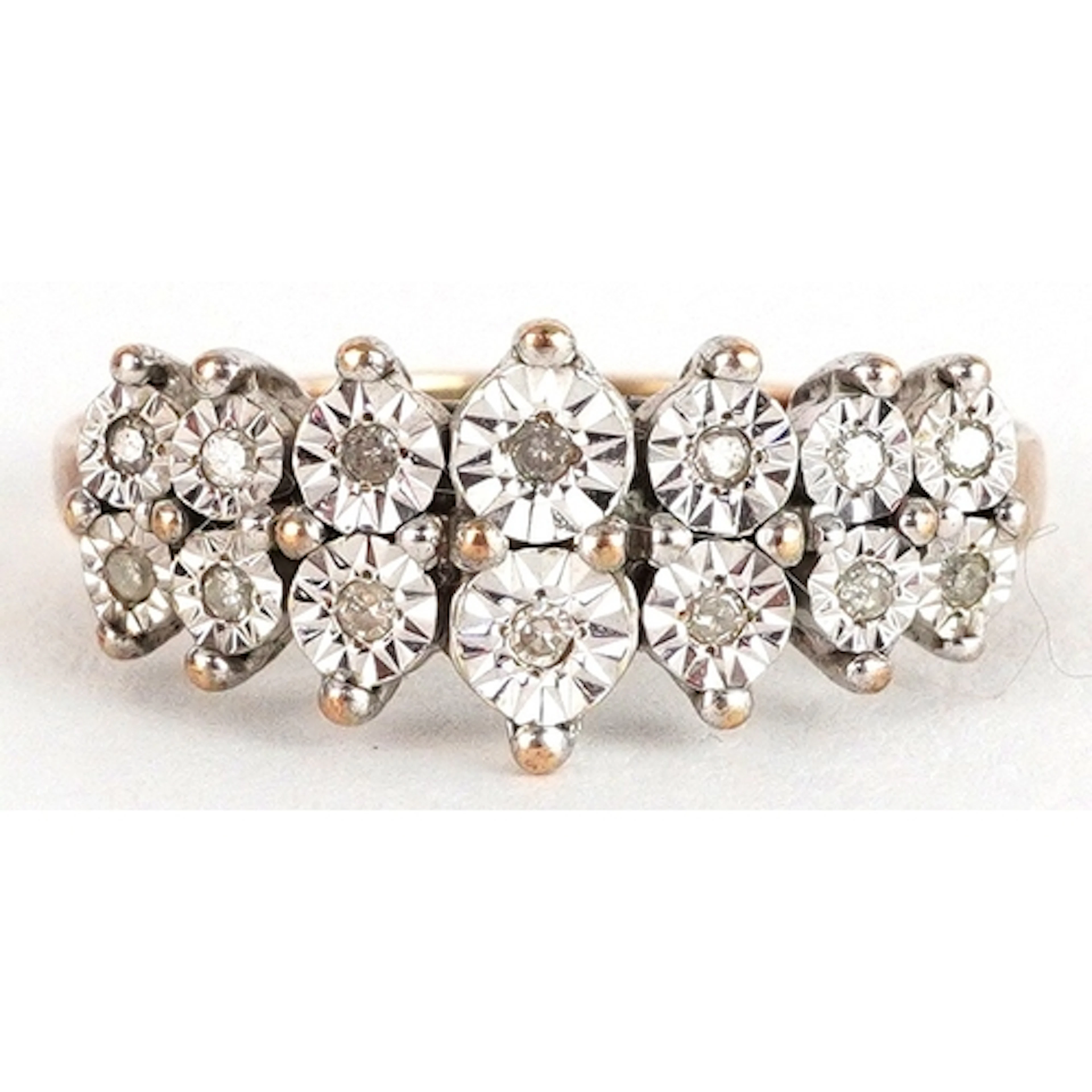 9ct gold diamond stepped two row ring, size M, 3.1g.