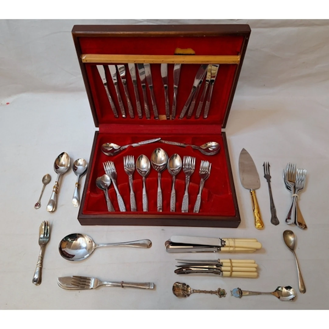 Part Canteen Stainless Steel Cutlery incl. 12 knives, 12 for...