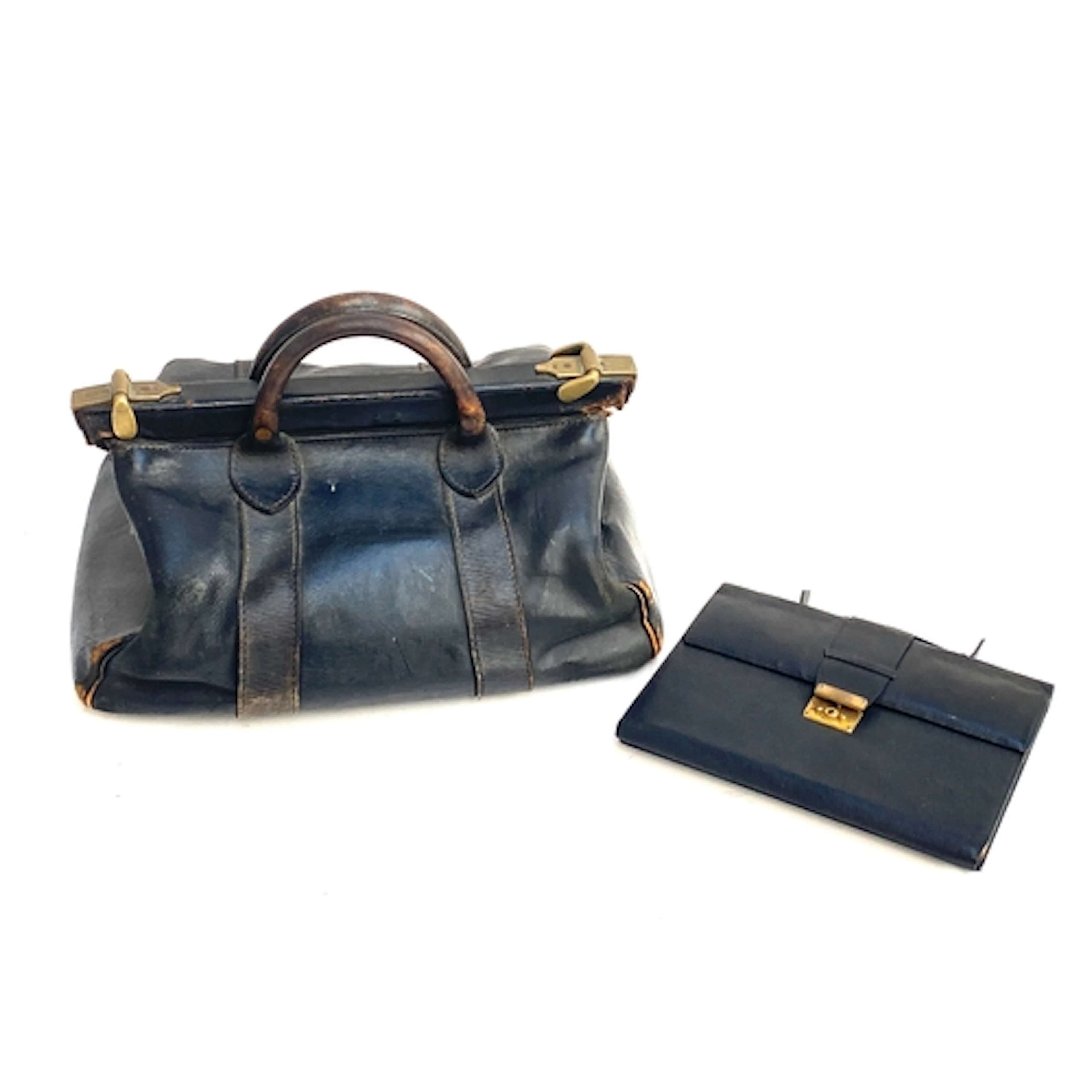 An early 20th century leather Gladstone bag 42cmW; together ...