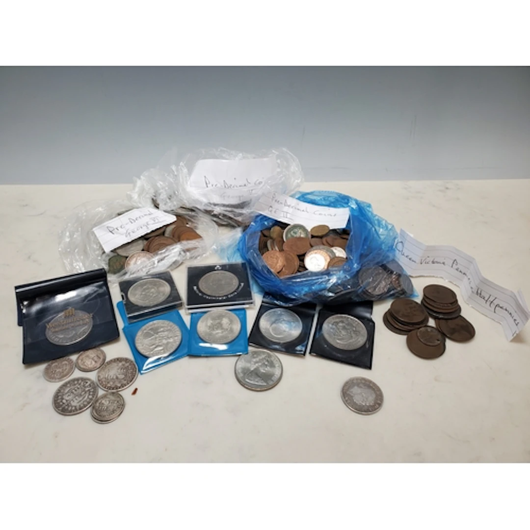 A tub of pre-Decimal Coins - George III-QEII, to include Hal...