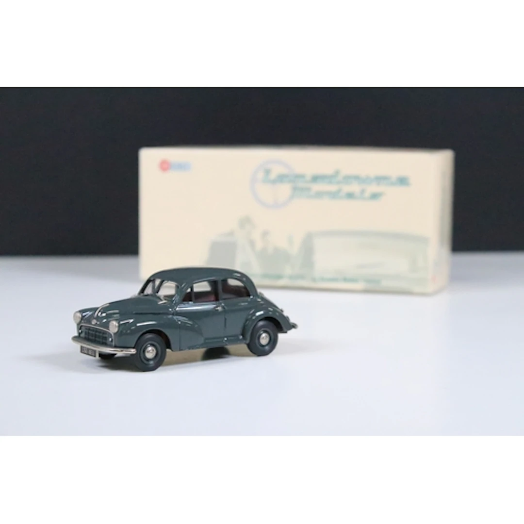 Boxed Lansdowne Models LDM.36 1952 Morris Minor Series II 2 ...