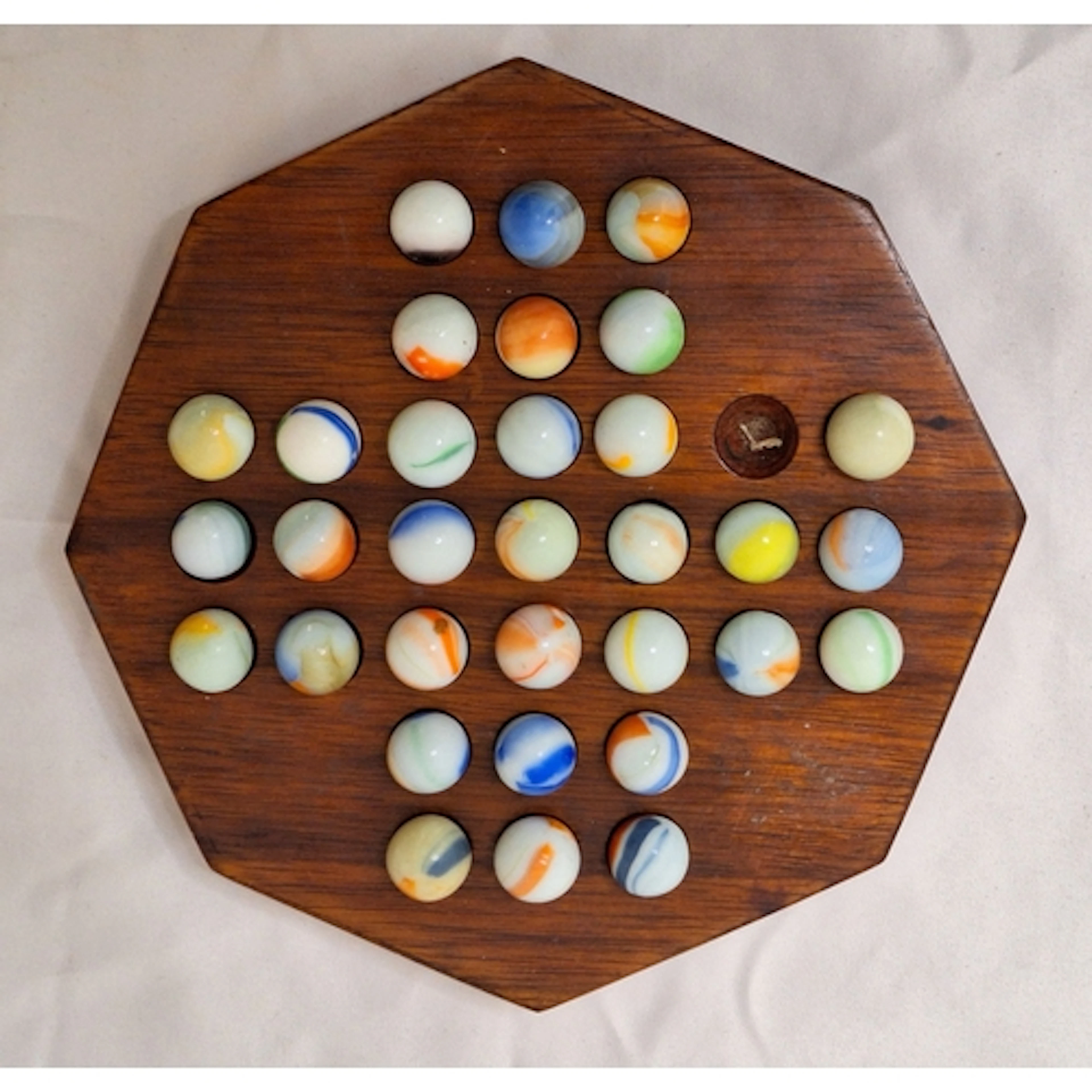 Antique? Oak Solitaire Board & set of marbles approx. 18cm W