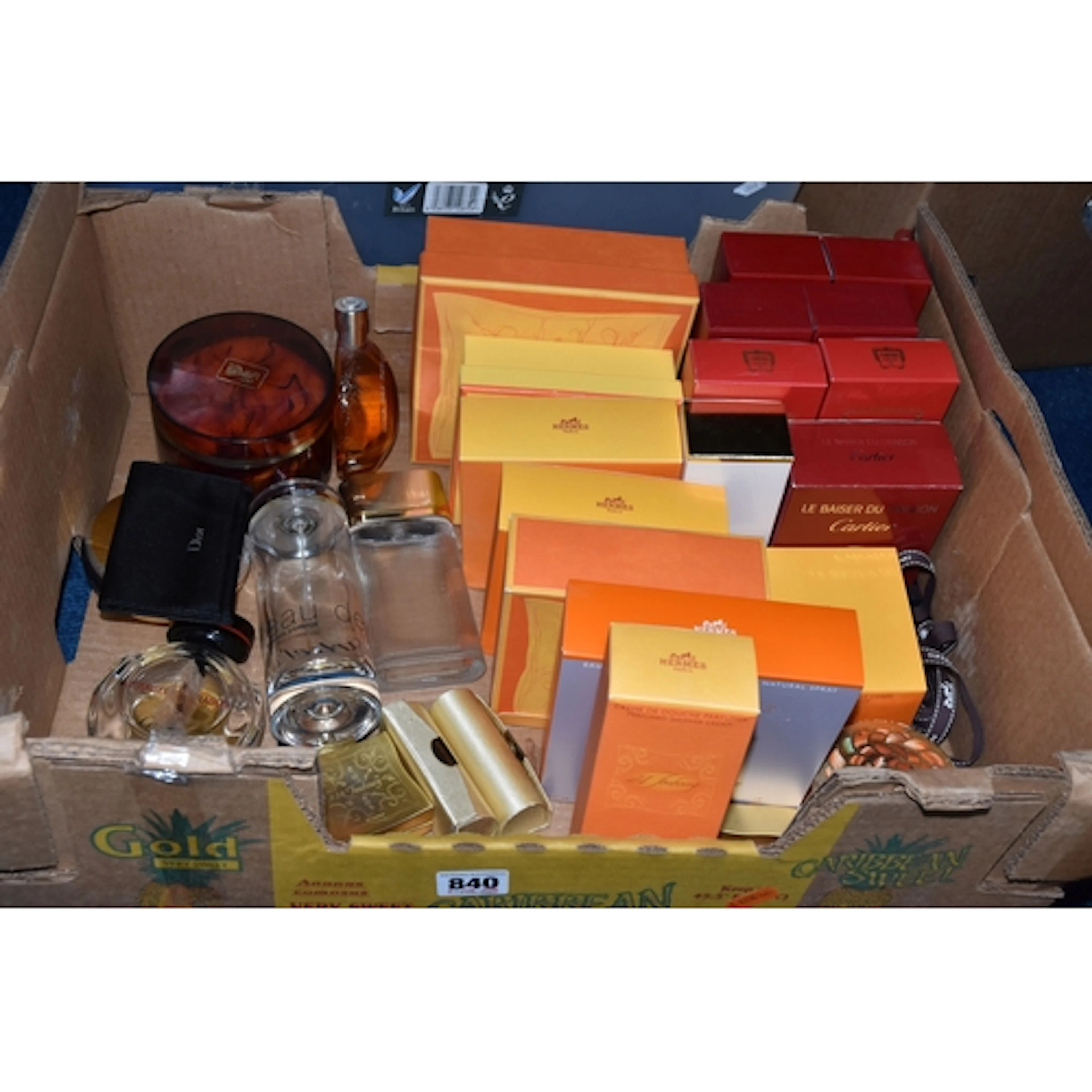 ONE BOX OF VINTAGE DESIGNER PERFUME BOTTLES AND COSMETICS, a...