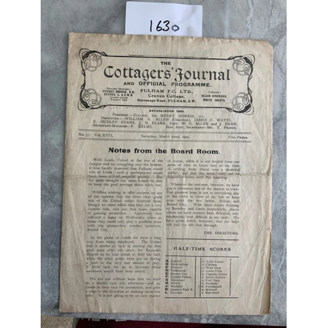 1923 - 1924 Fulham v Leeds United Football Programme: Good c...