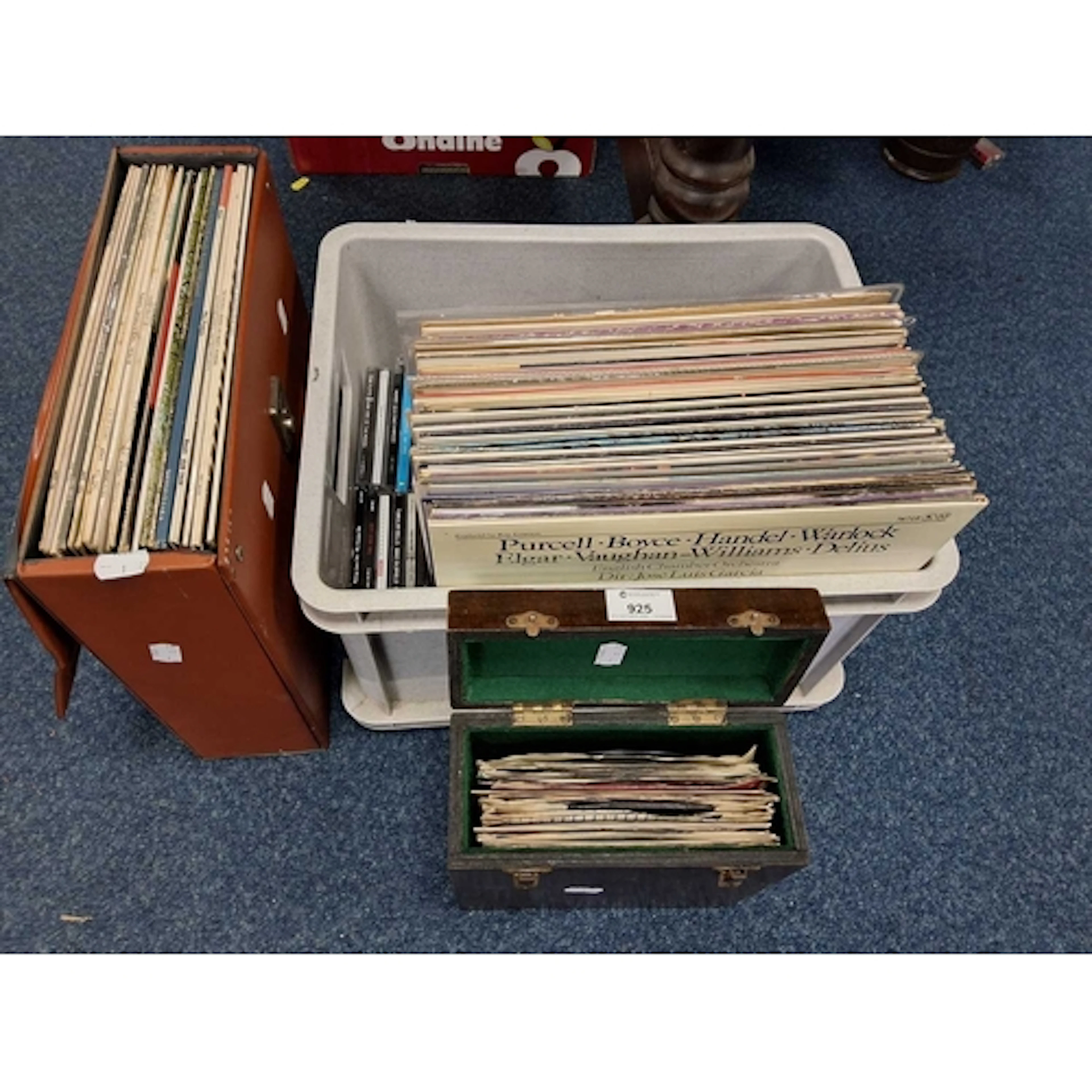 A BOX AND TWO CARRY CASES OF 7" SINGLES, VINYL ALBUMS AND CD...