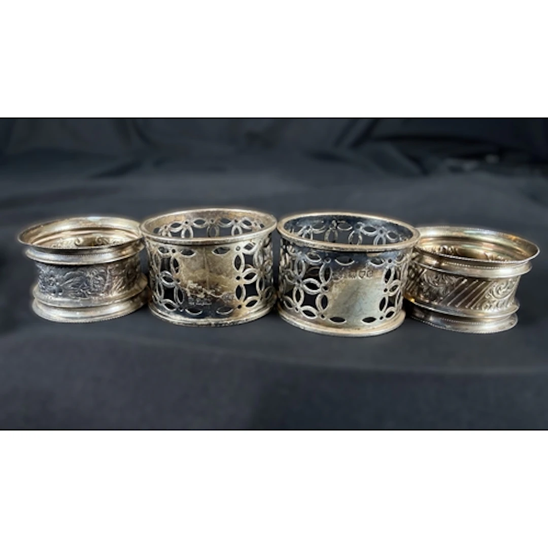A pair of pierced hallmarked silver napkin rings, London 189...