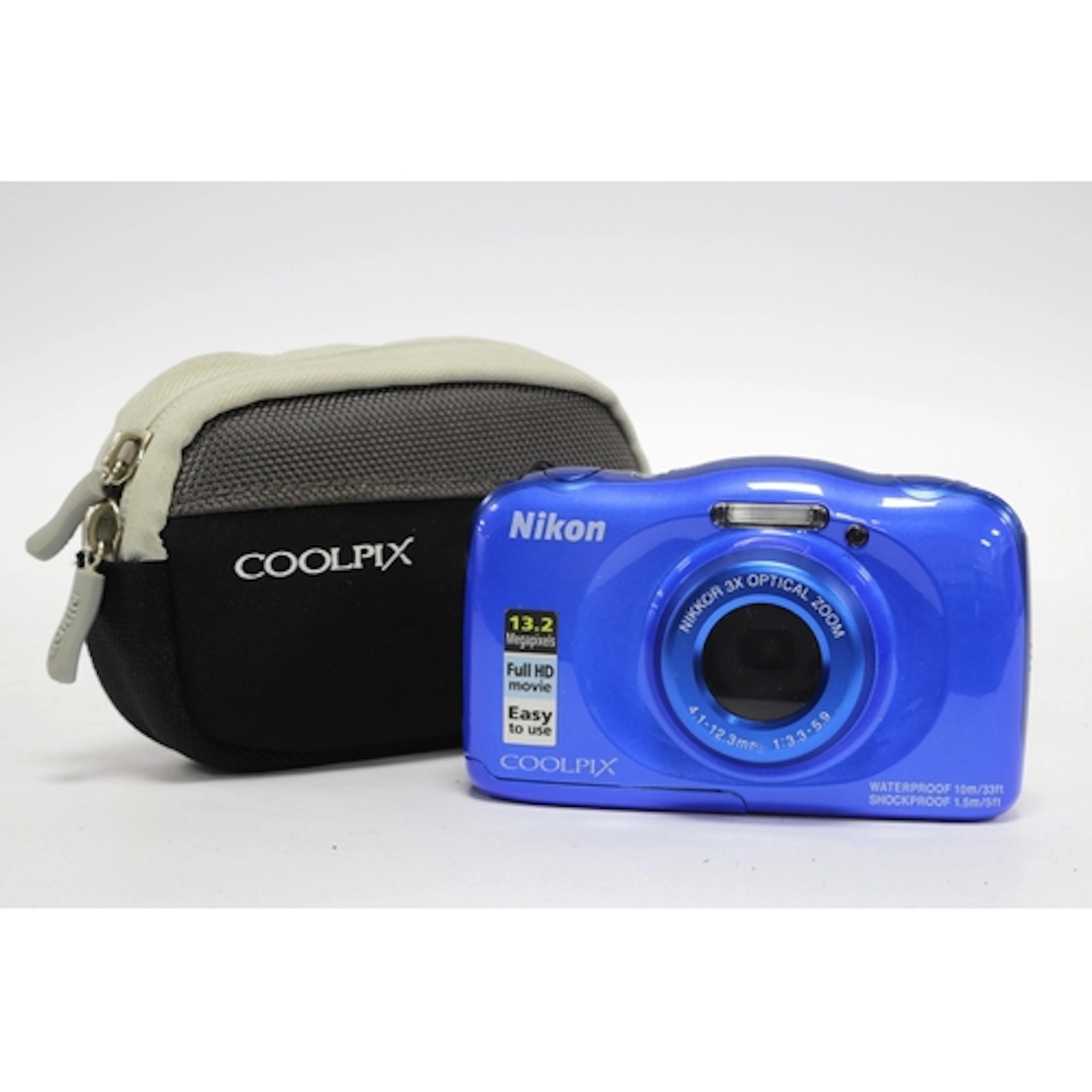 Nikon Coolpix S33 Digital Compact Camera, blue, Untested.