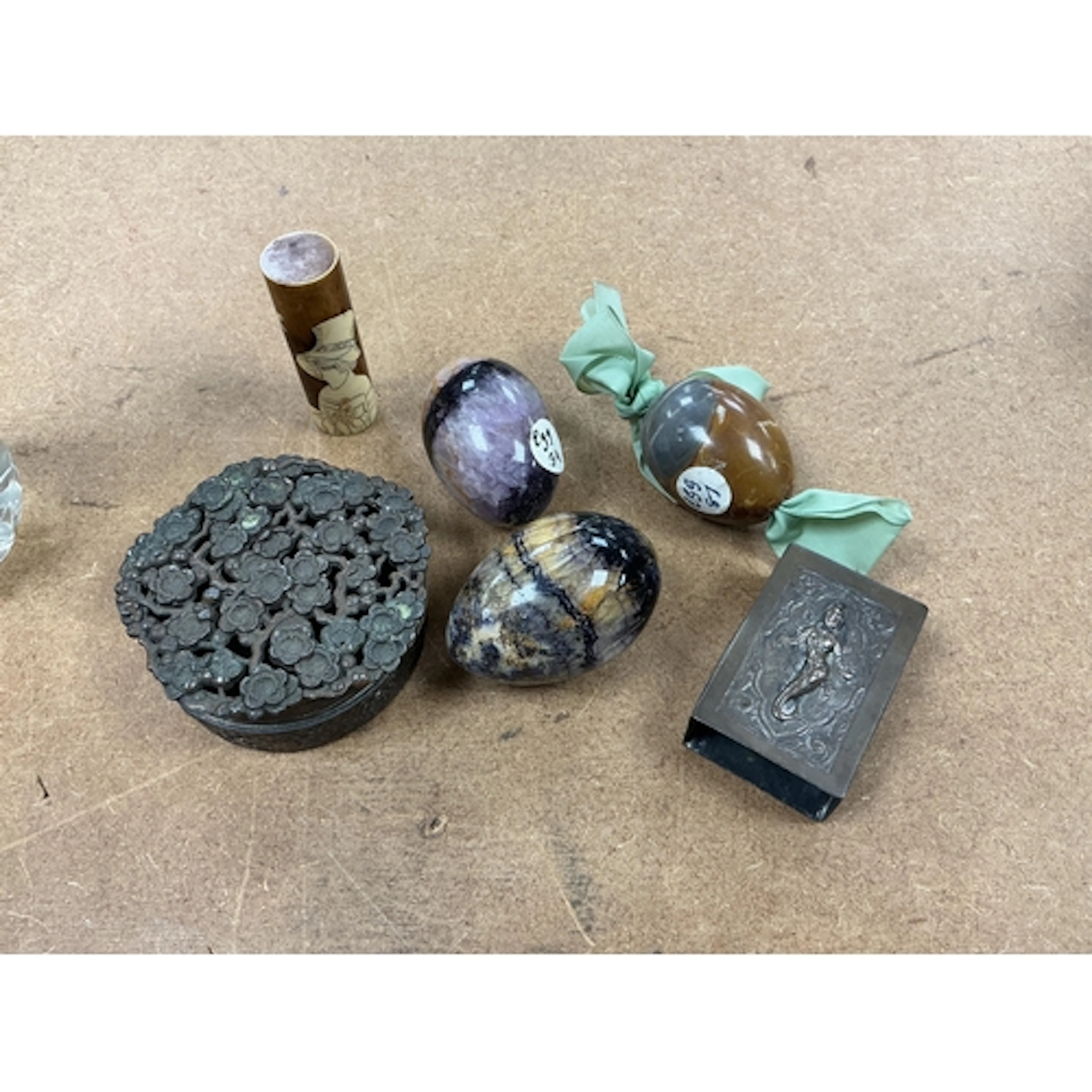 Sundry items to include two Blue John eggs, a jasper egg and...