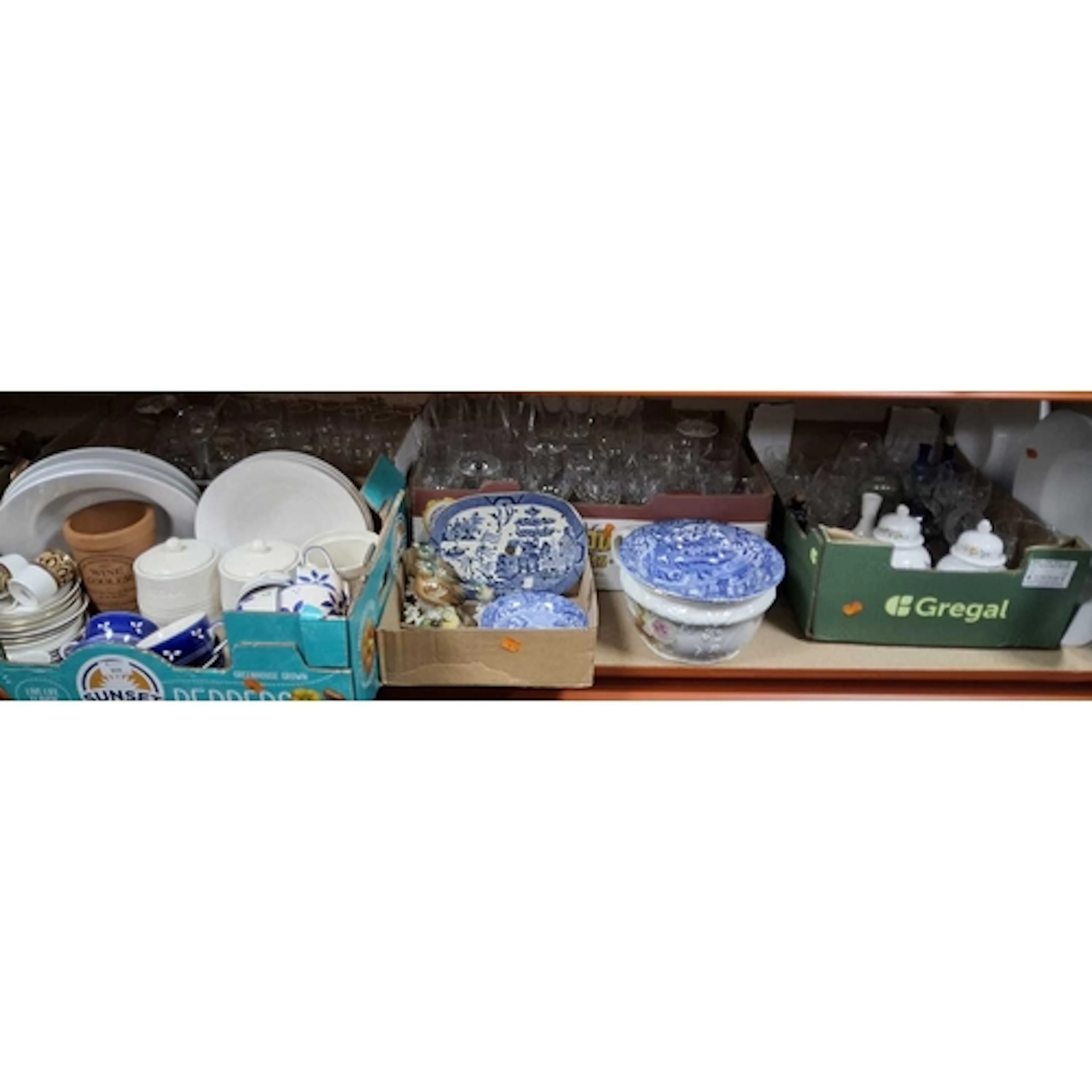 FIVE BOXES AND LOOSE GLASS AND CERAMICS, to include three Sp...