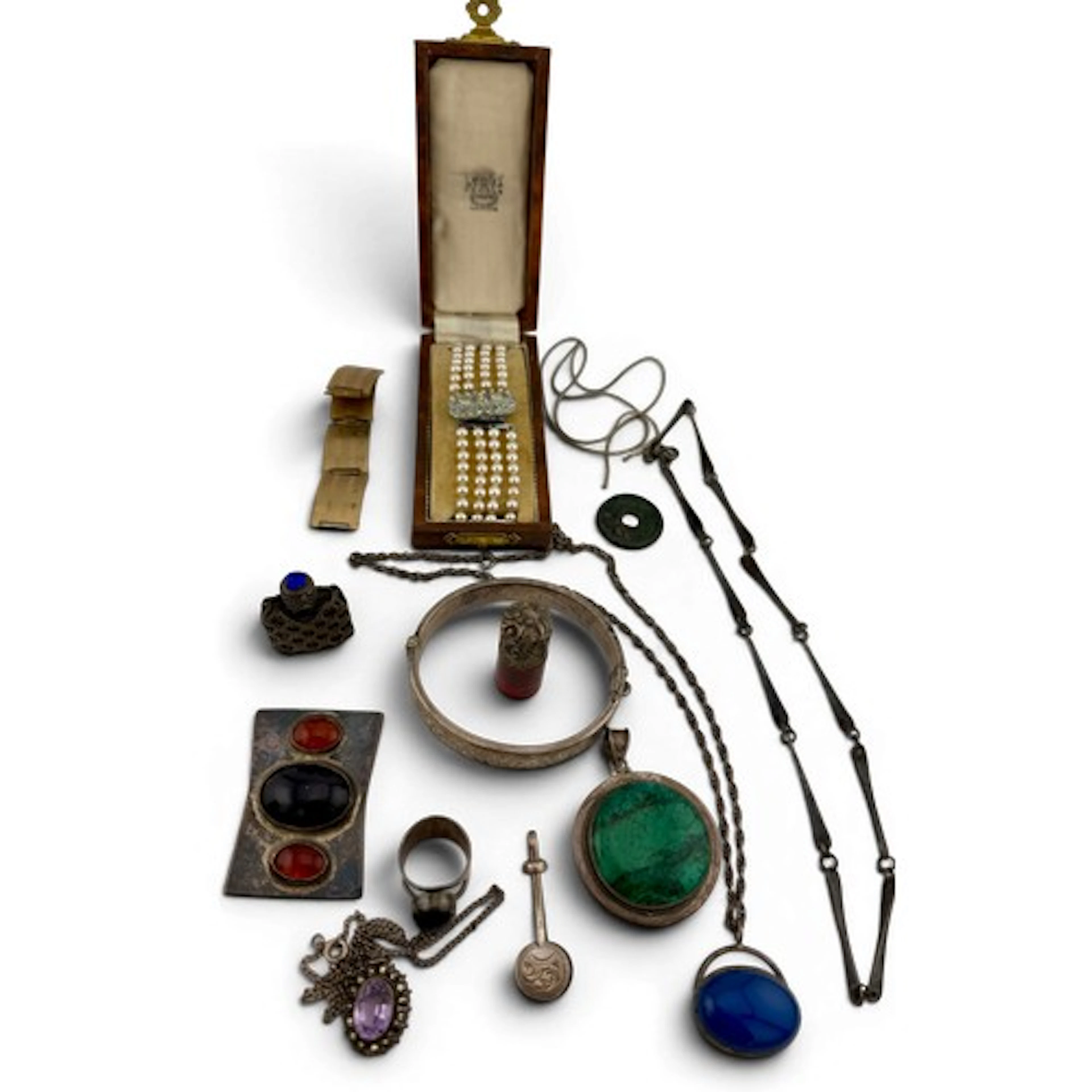 A quantity of vintage jewellery to include sterling and hall...