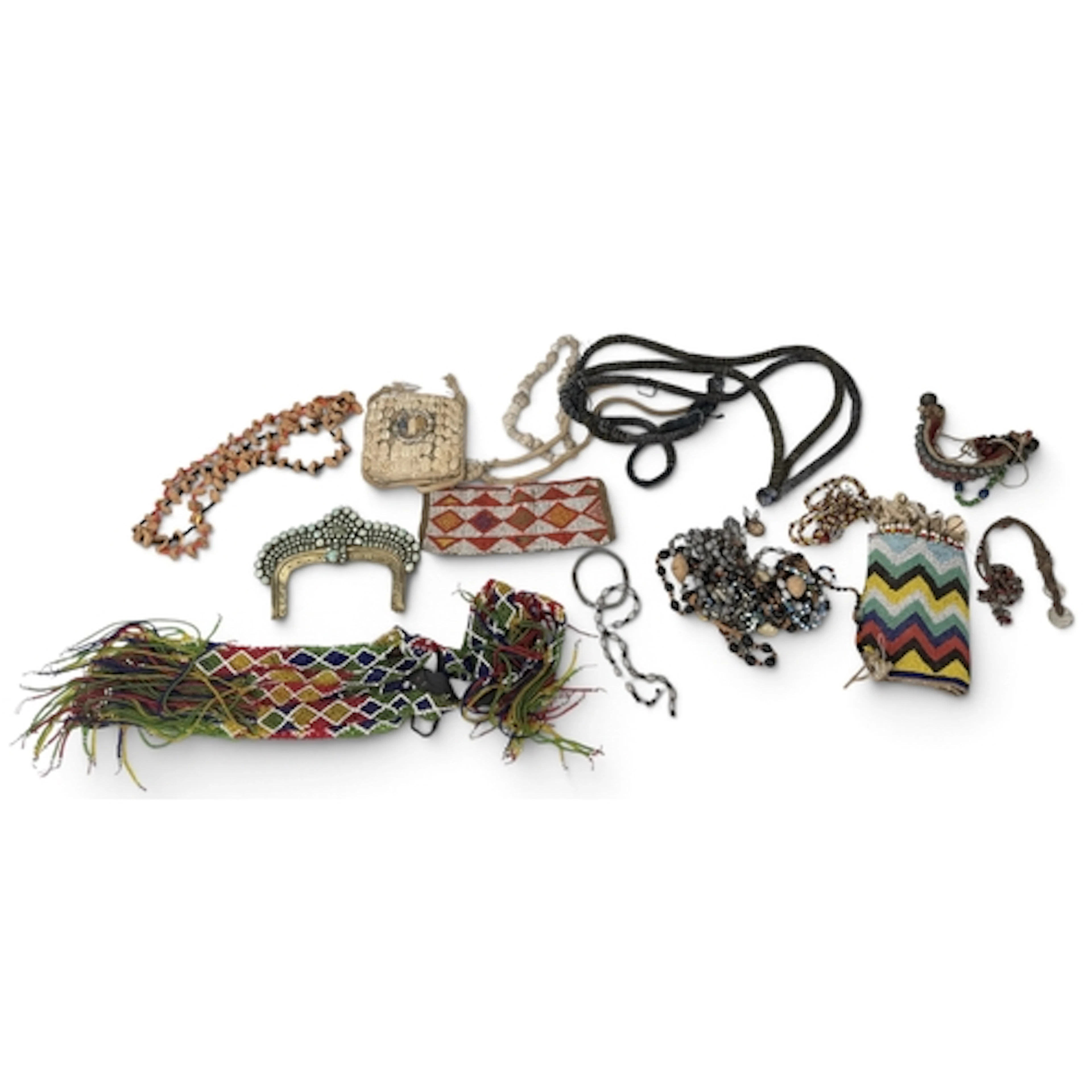 A COLLECTION OF BEAD NECKLACES AND OTHER BEADED ITEMS