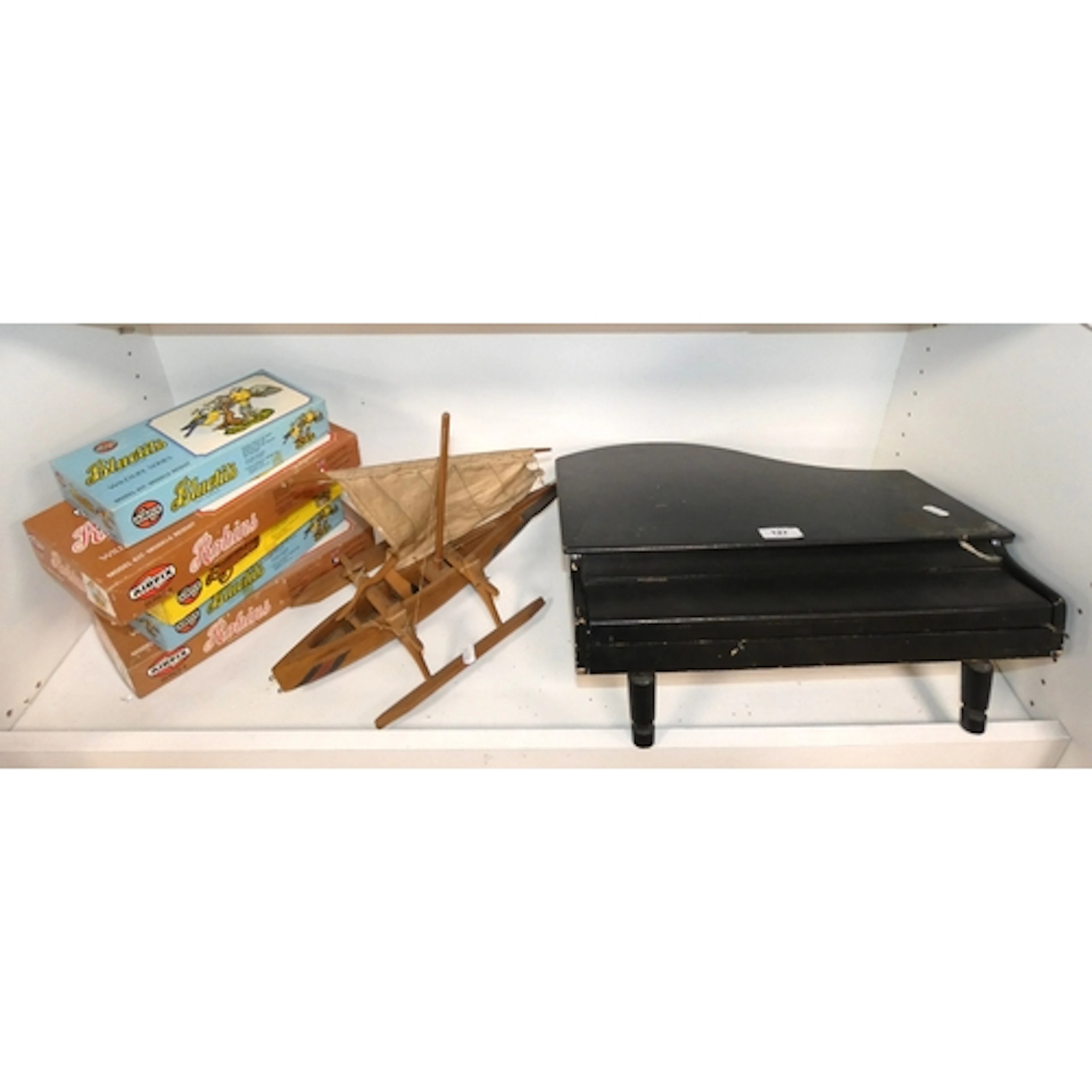 Shelf to include toy baby grand piano, also Airfix models, m...