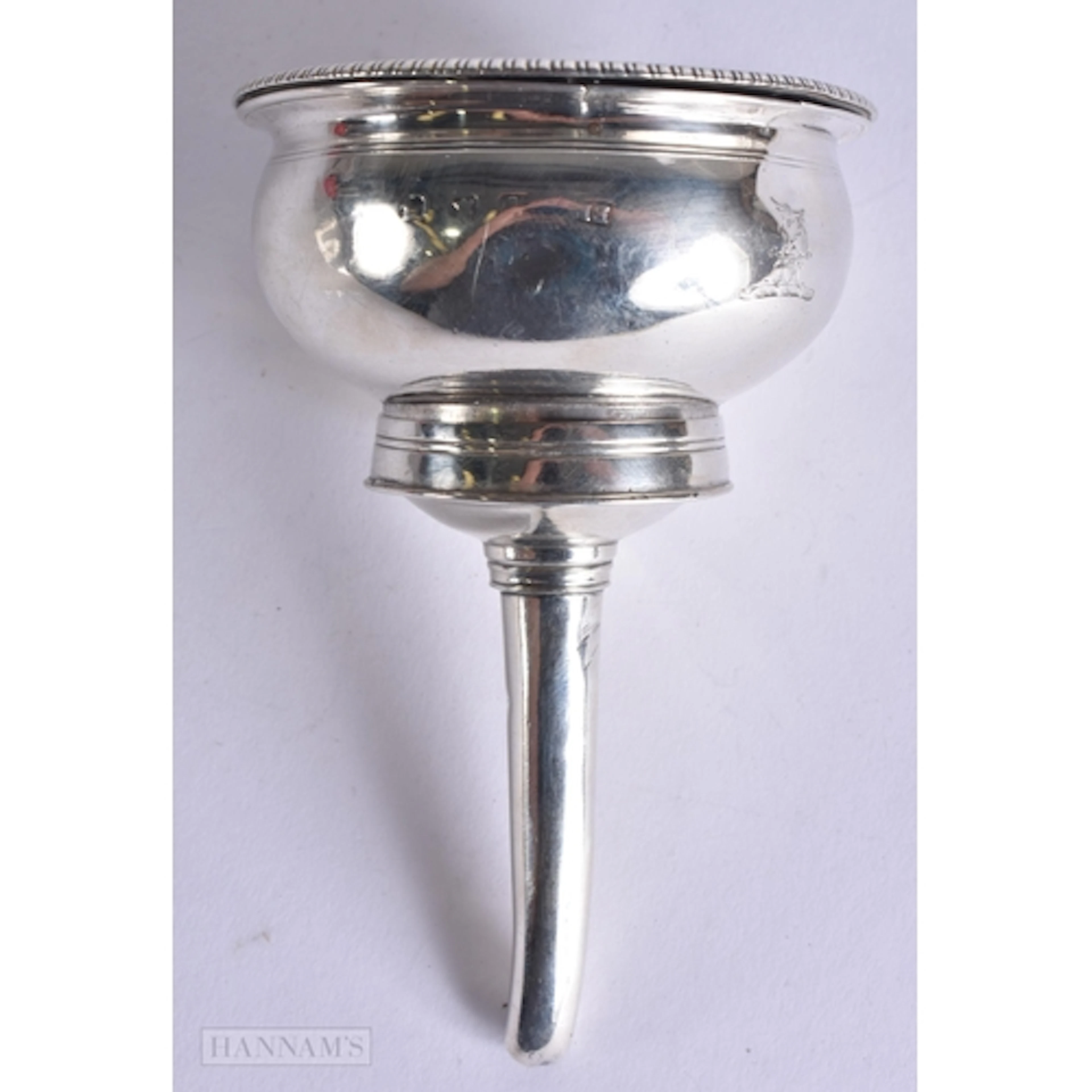A George III SILVER WINE FUNNEL. 115 grams. 14 cm high.