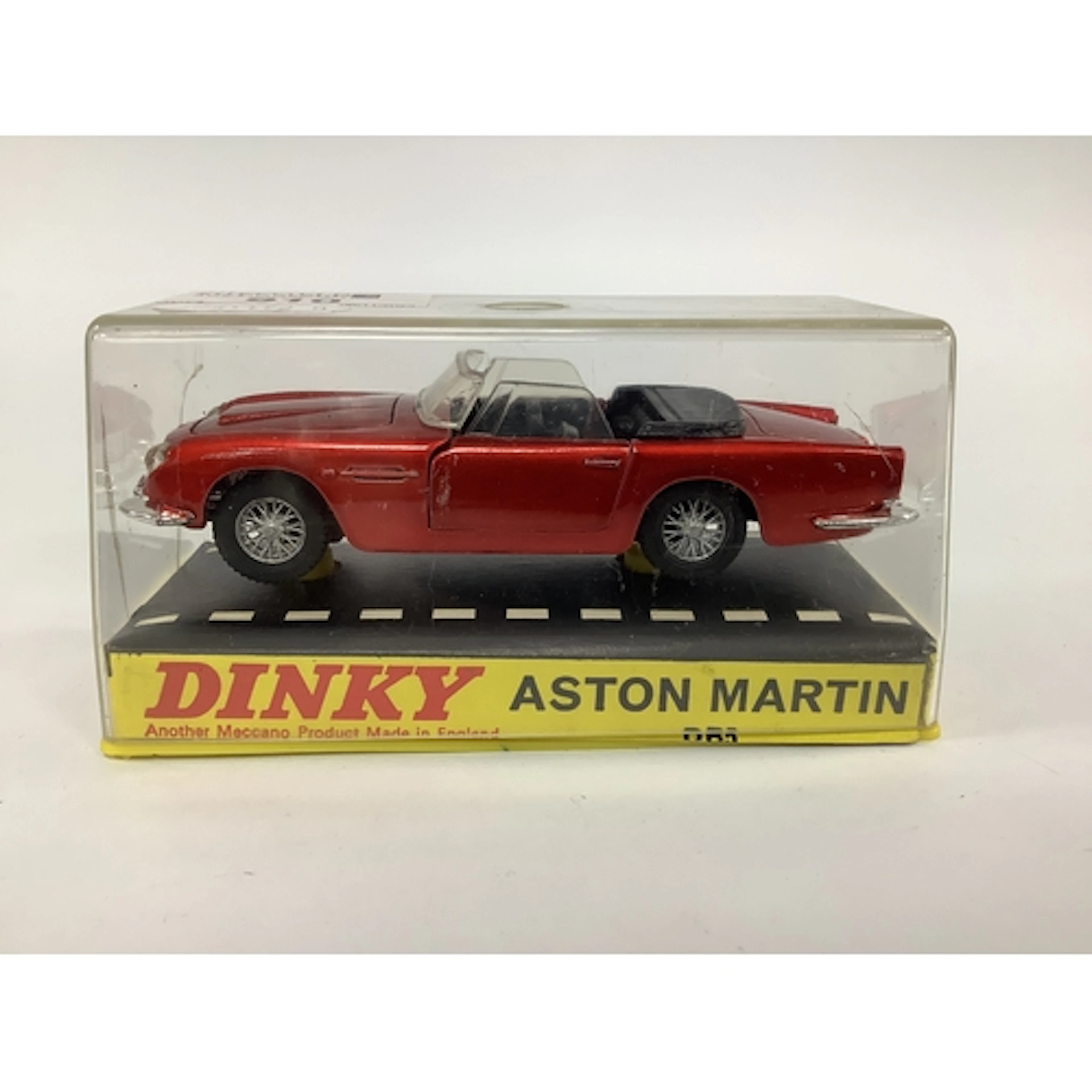 Original Dinky Toys, No 110 Aston Martin DB5 - red convertib...