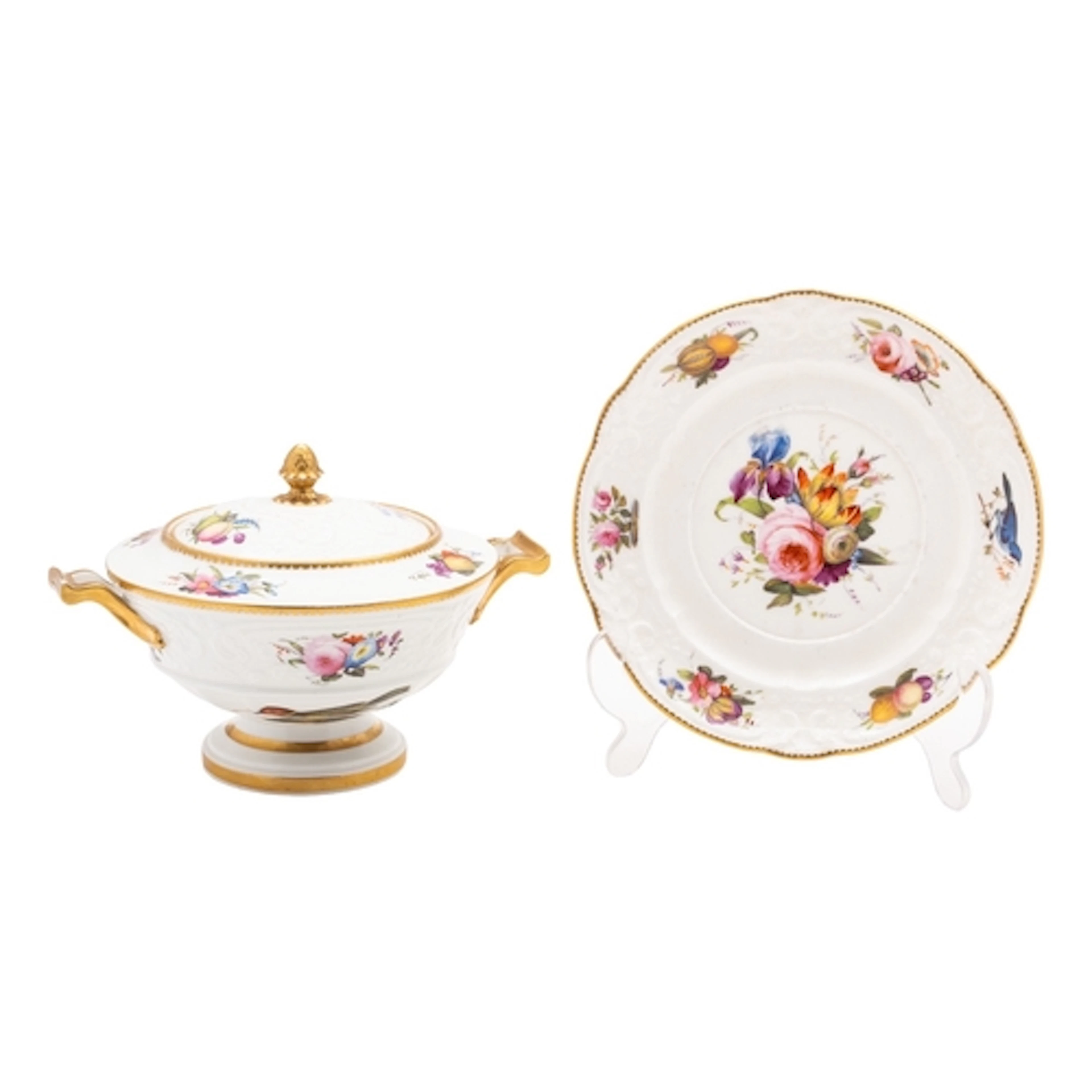 A fine Swansea sauce tureen, cover and stand, 1815-17 painte...